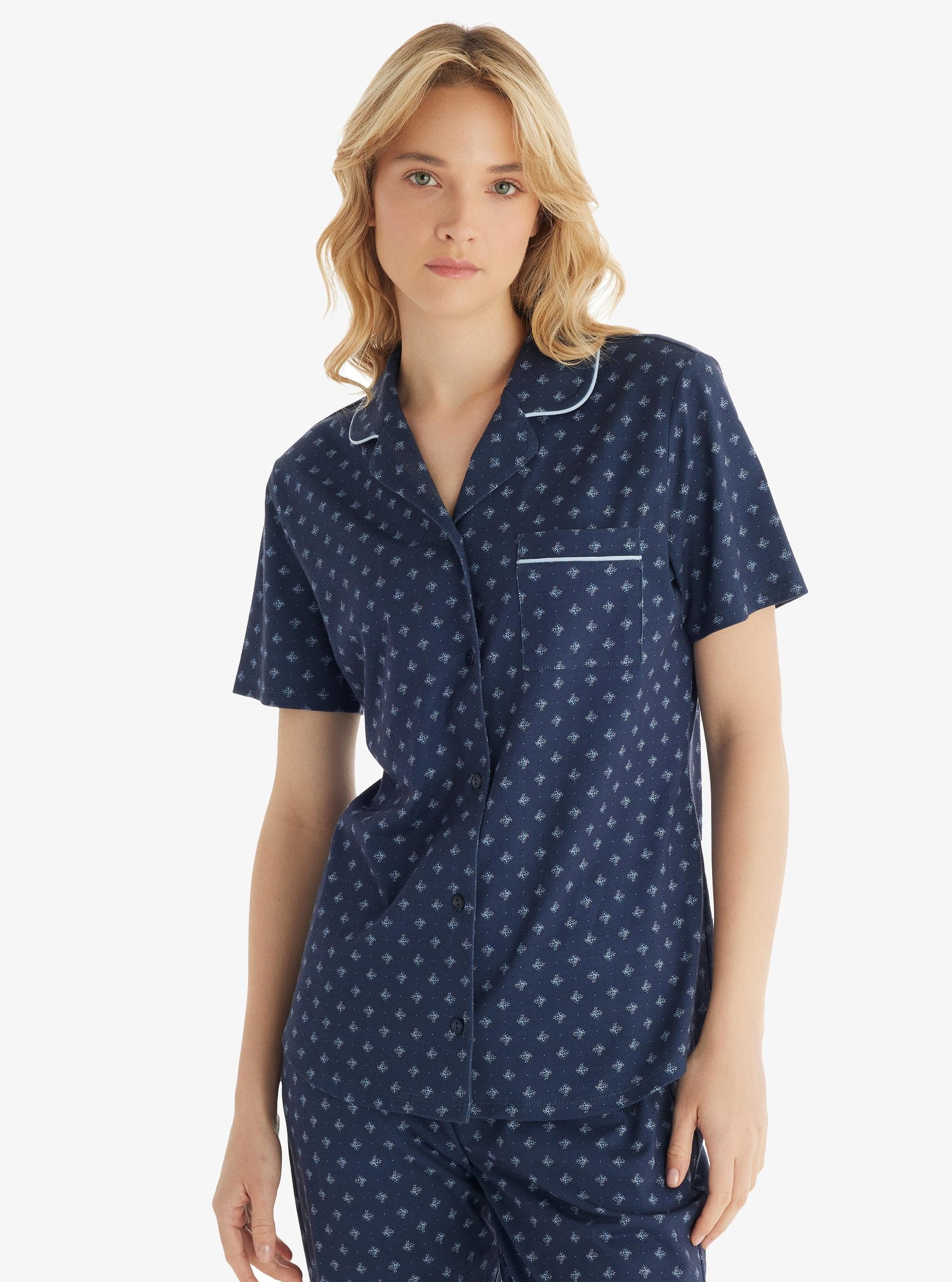326691Kadın Kısa Kol Önden Düğmeli Lacivert Pijama Takımı C9T3N8O15Kadın Kısa Kol Önden Düğmeli Lacivert Pijama Takımı C9T3N8O15BlackspadeKısa Kol / Askılı PijamaKısa Kol / Askılı PijamaBlackspadeKadın Kısa Kol Önden Düğmeli Lacivert Pijama Takımı C9T3N8O15