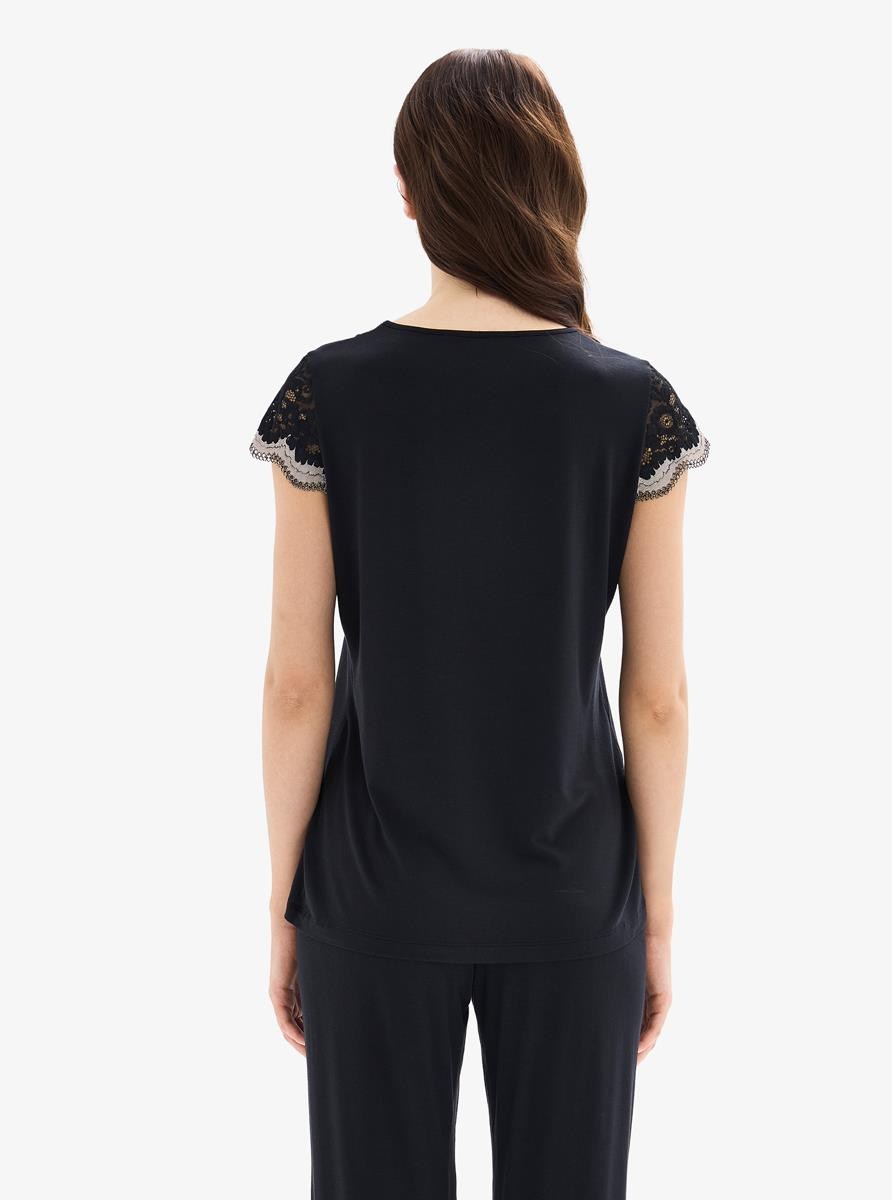 332858Kadın Kısa Kollu V Yaka Siyah Pijama Takımı C3T0N025Kısa Kol / Askılı PijamaBlackspadeKadın Kısa Kollu V Yaka Siyah Pijama Takımı C3T0N025