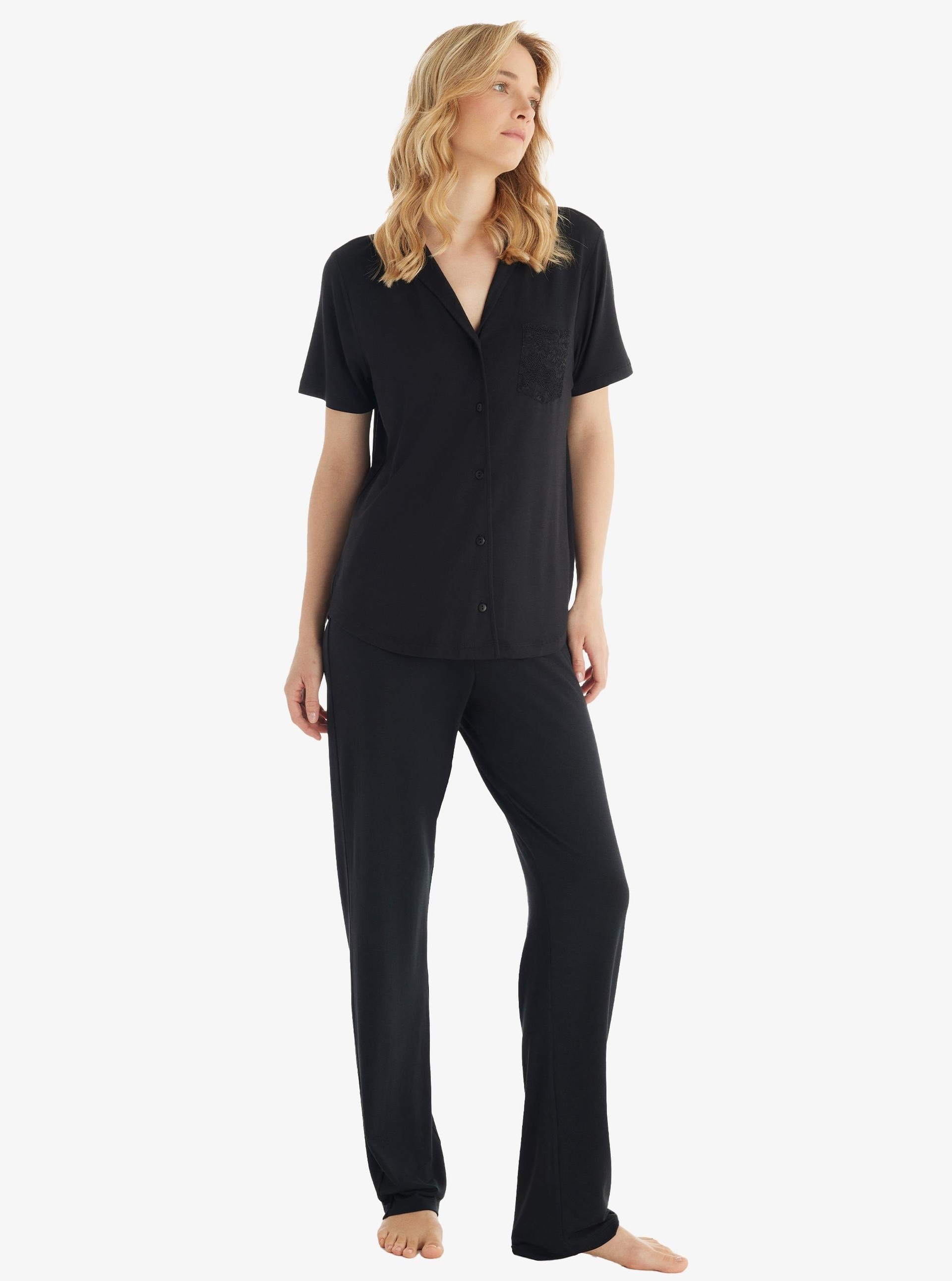 326689Kadın Kısa Kol Önden Düğmeli Modal Siyah Pijama Takımı C3T0N8O15Kadın Kısa Kol Önden Düğmeli Modal Siyah Pijama Takımı C3T0N8O15BlackspadeKısa Kol / Askılı PijamaKısa Kol / Askılı PijamaBlackspadeKadın Kısa Kol Önden Düğmeli Modal Siyah Pijama Takımı C3T0N8O15