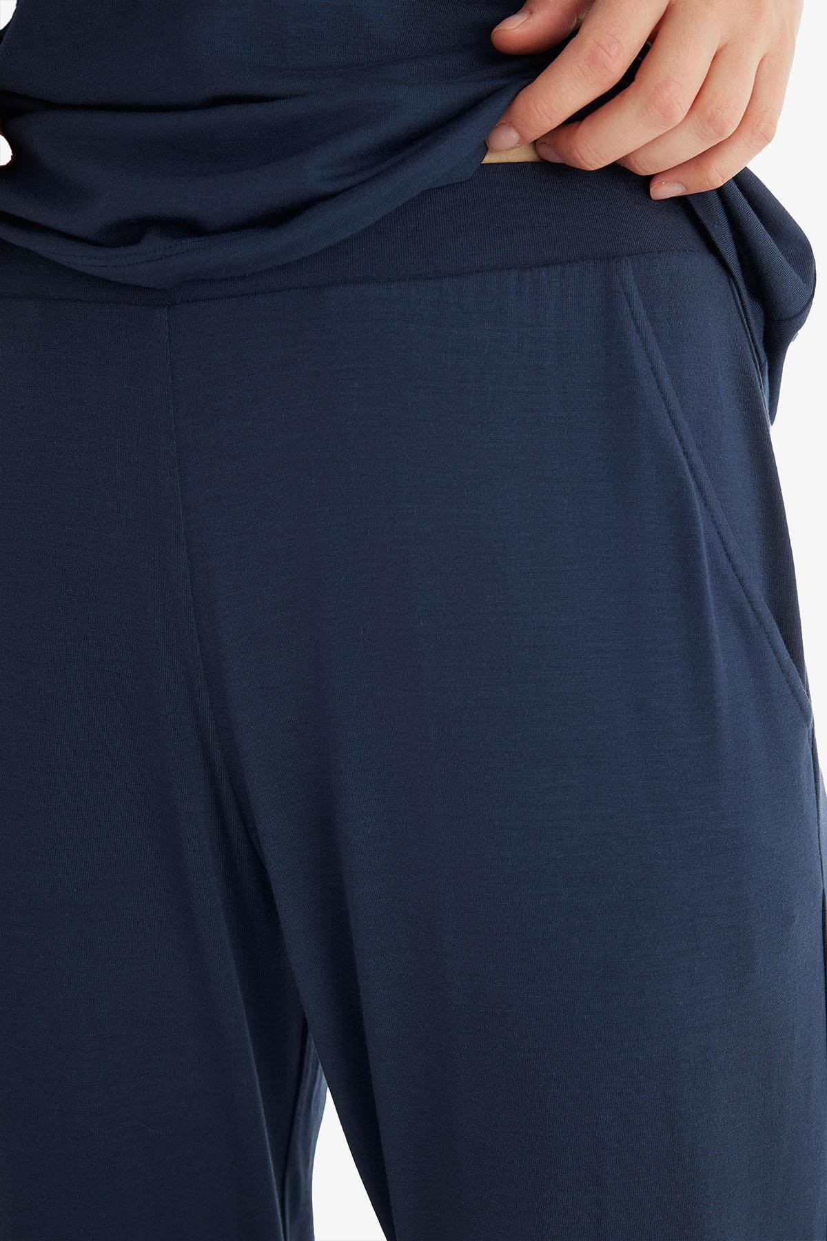 326690Kadın Kısa Kol Lacivert  Lenzing Micro Modal Pijama Takımı C6T3N8O15Kadın Kısa Kol Lacivert  Lenzing Micro Modal Pijama Takımı C6T3N8O15BlackspadeKısa Kol / Askılı PijamaKısa Kol / Askılı PijamaBlackspadeKadın Kısa Kol Lacivert  Lenzing Micro Modal Pijama Takımı C6T3N8O15