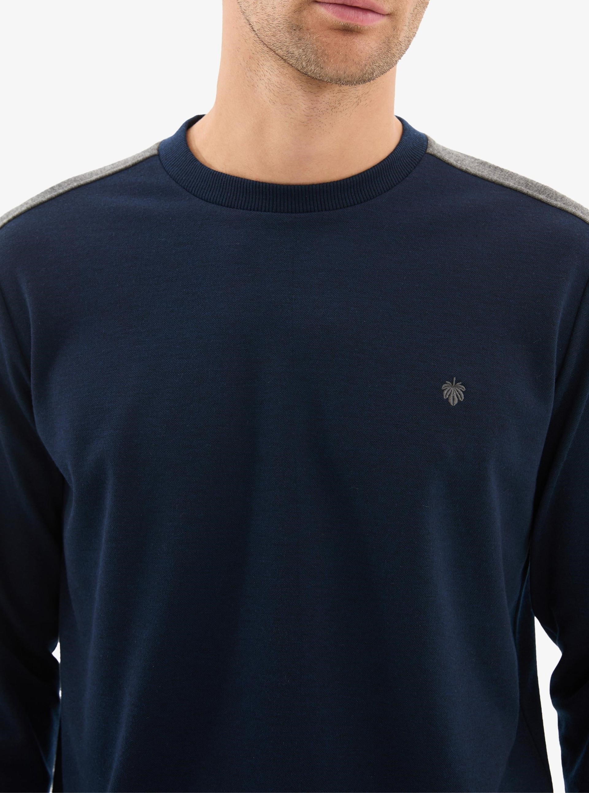 328867Erkek Lacivert Pijama Takımı – Uzun Kollu, Yuvarlak Yaka, Lastikli Paça C2T0N804Pijama TakımıBlackspadeErkek Lacivert Pijama Takımı – Uzun Kollu, Yuvarlak Yaka, Lastikli Paça C2T0N804