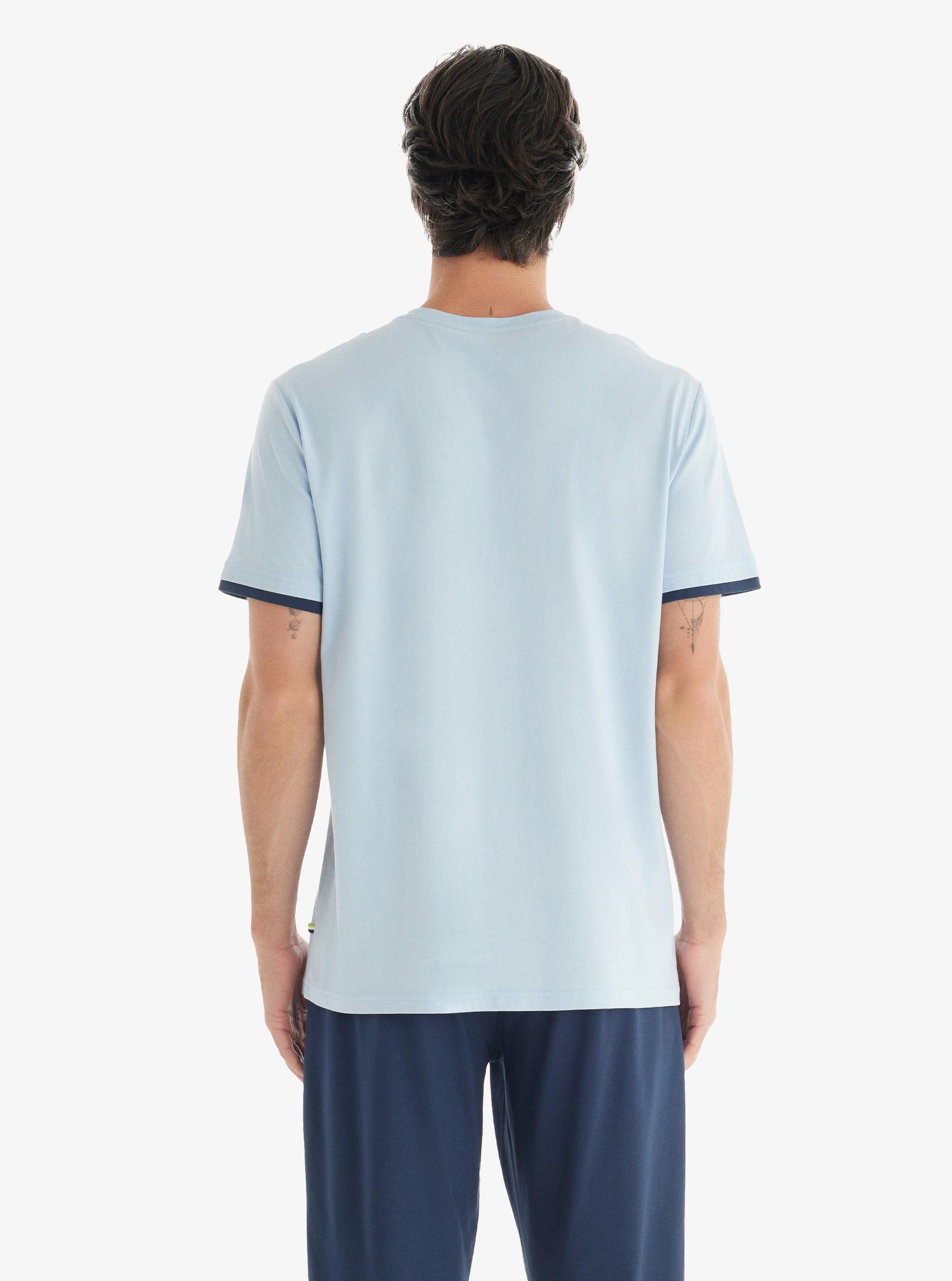 326716Erkek Premium Kısa Kol Kapri Mavi Pijama Takım C0T1N7O04Erkek Premium Kısa Kol Kapri Mavi Pijama Takım C0T1N7O04BlackspadePijama TakımıPijama TakımıBlackspadeErkek Premium Kısa Kol Kapri Mavi Pijama Takım C0T1N7O04