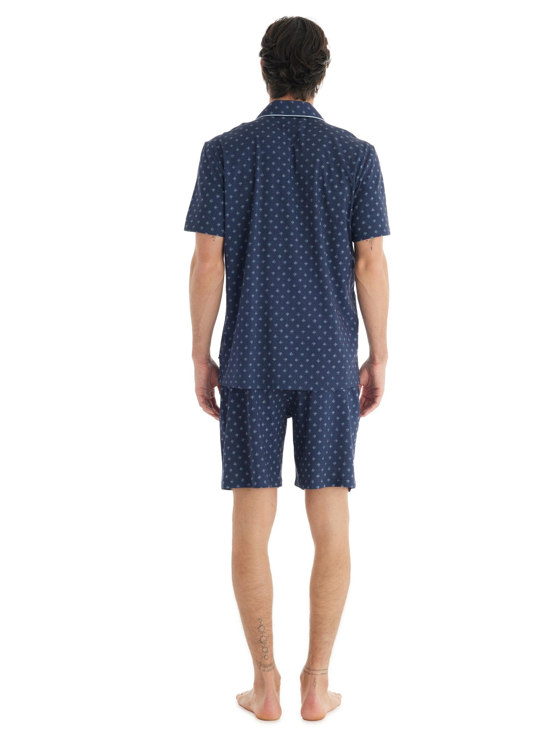 326717Erkek Premium Önden Düğmeli Kısa Kol Şortlu Lacivert Pijama Takım C1T1N7O04Erkek Premium Önden Düğmeli Kısa Kol Şortlu Lacivert Pijama Takım C1T1N7O04BlackspadePijama TakımıPijama TakımıBlackspadeErkek Premium Önden Düğmeli Kısa Kol Şortlu Lacivert Pijama Takım C1T1N7O04