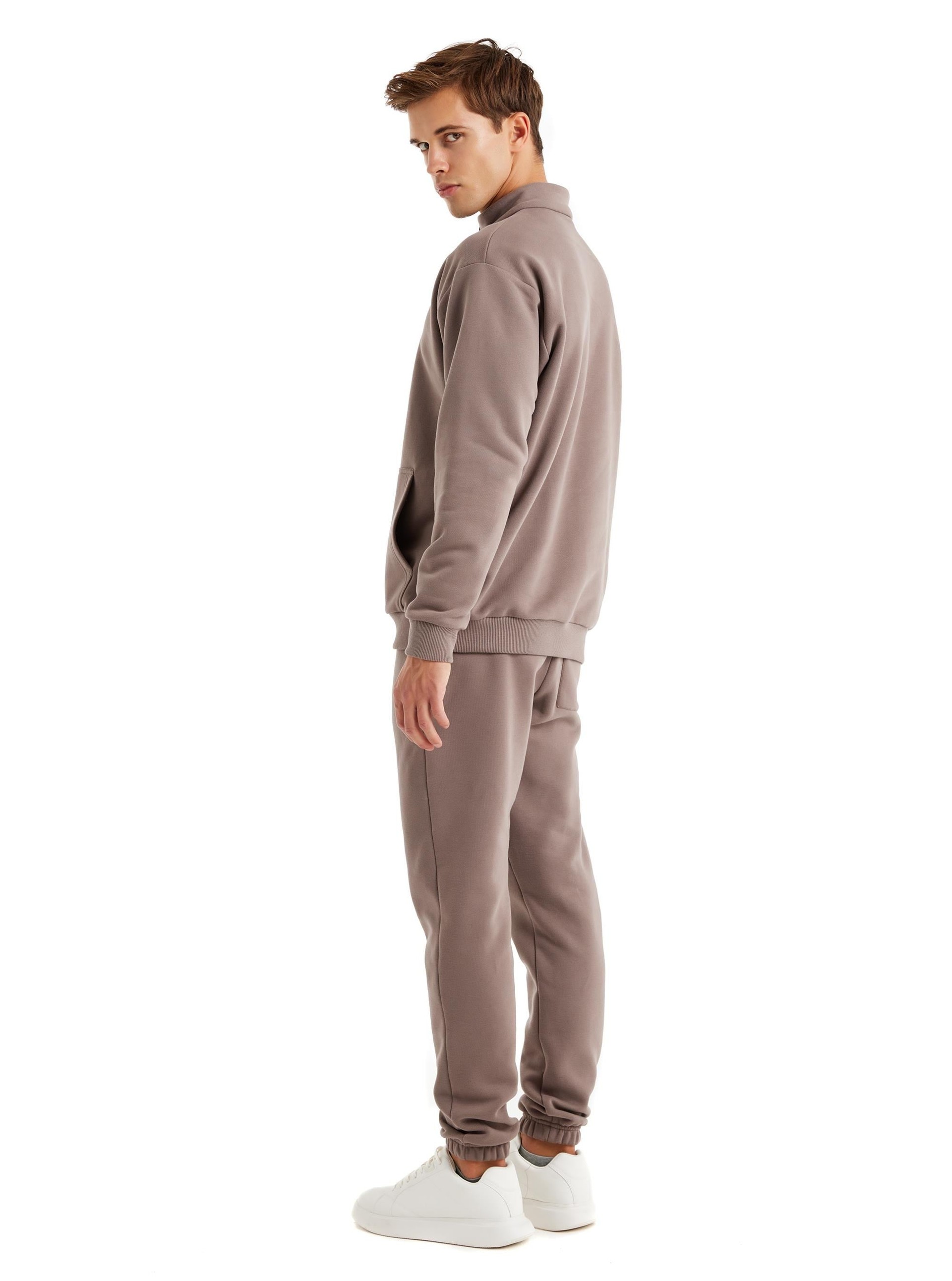 325762Erkek Uzun Kol Vizon Eşofman Takımı C0T2N6O04-21Erkek Uzun Kol Vizon Eşofman Takımı C0T2N6O04-21BlackspadePijama TakımıPijama TakımıBlackspadeErkek Uzun Kol Vizon Eşofman Takımı C0T2N6O04-21