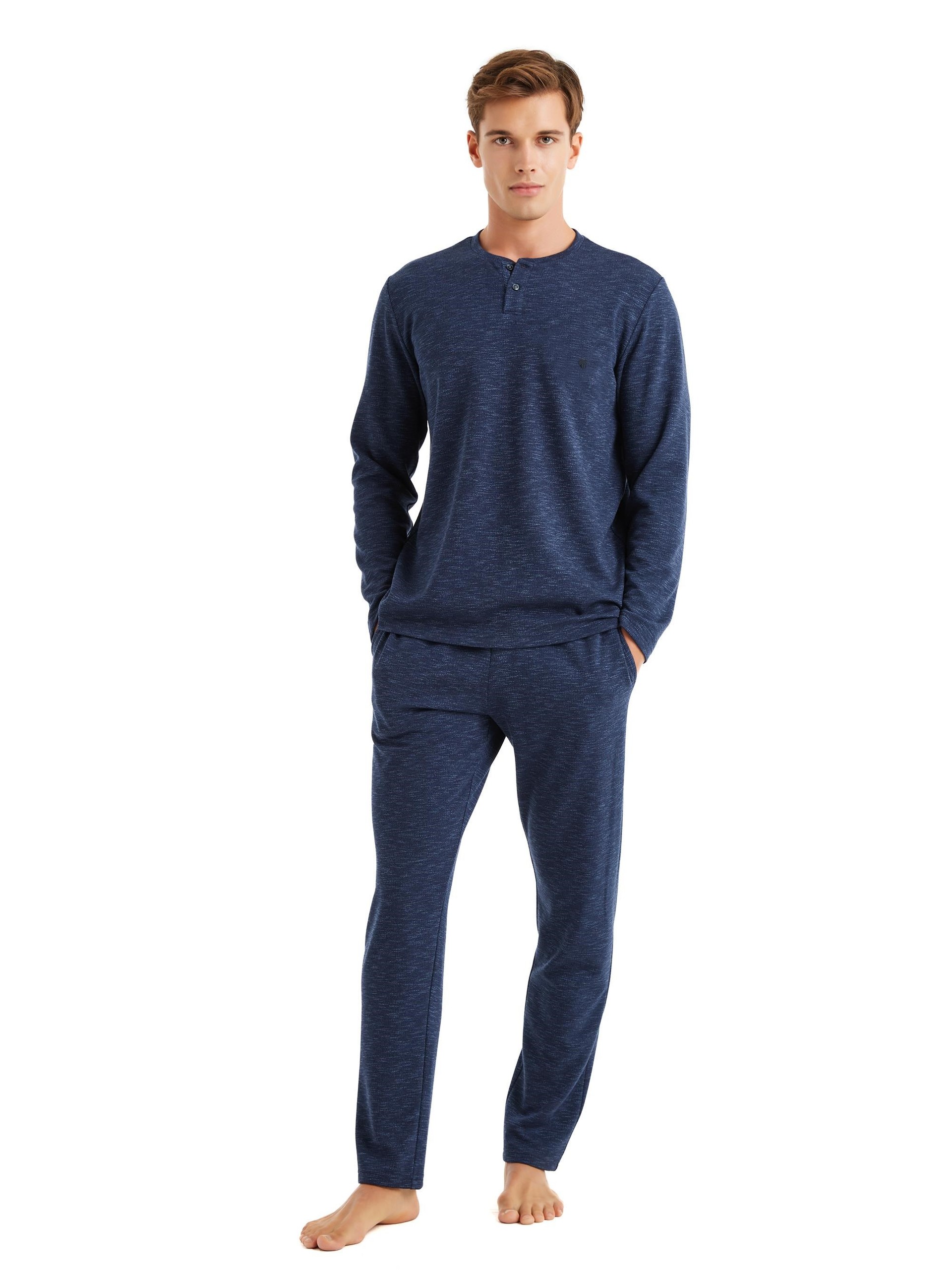 325021Erkek Uzun Kol Lacivert Pijama Takım C4T8N5O04Erkek Uzun Kol Lacivert Pijama Takım C4T8N5O04BlackspadePijama TakımıPijama TakımıBlackspadeErkek Uzun Kol Lacivert Pijama Takım C4T8N5O04