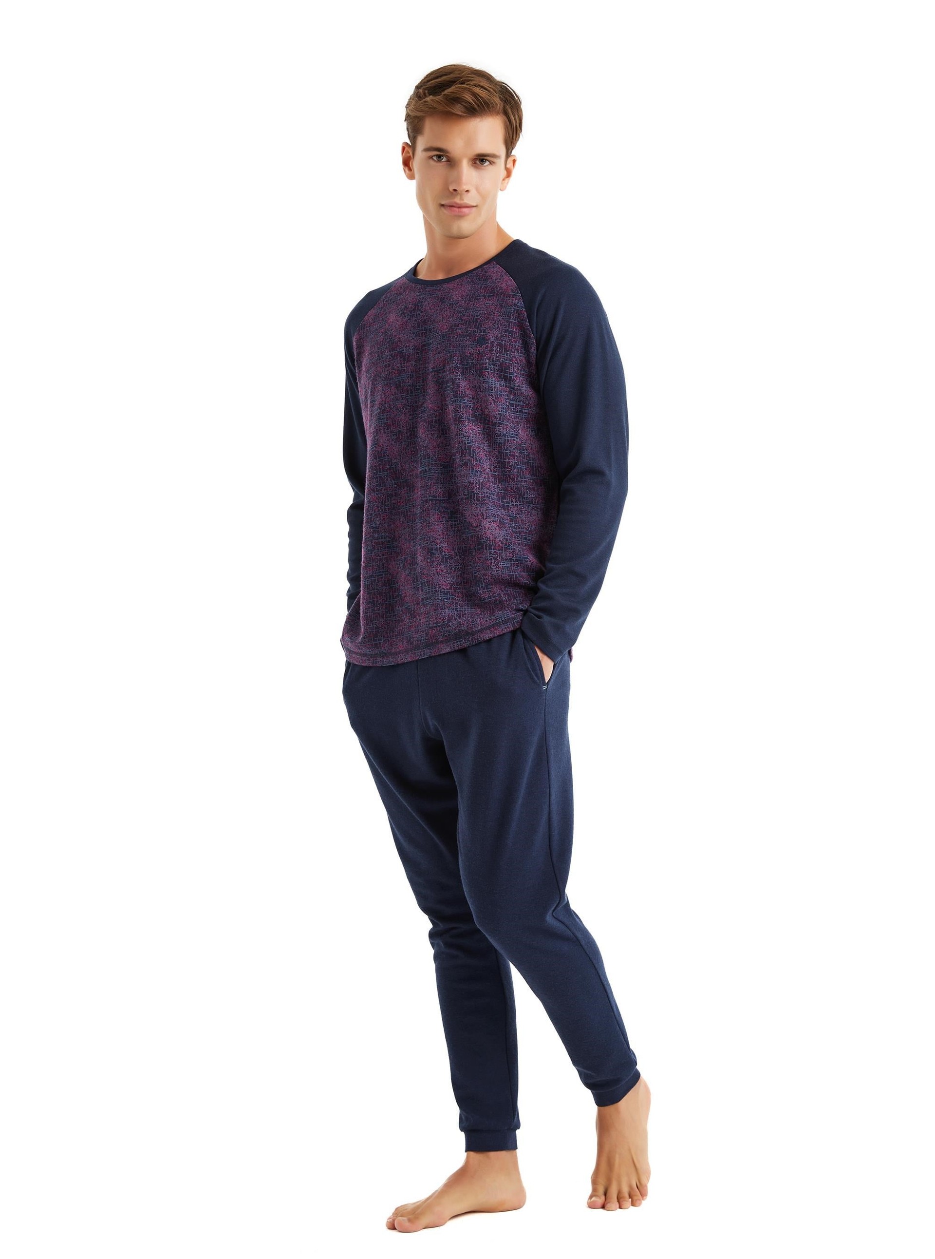 325020Erkek Uzun Kol Lacivert Desenli Pijama Takım C2T8N5O04Erkek Uzun Kol Lacivert Desenli Pijama Takım C2T8N5O04BlackspadePijama TakımıPijama TakımıBlackspadeErkek Uzun Kol Lacivert Desenli Pijama Takım C2T8N5O04