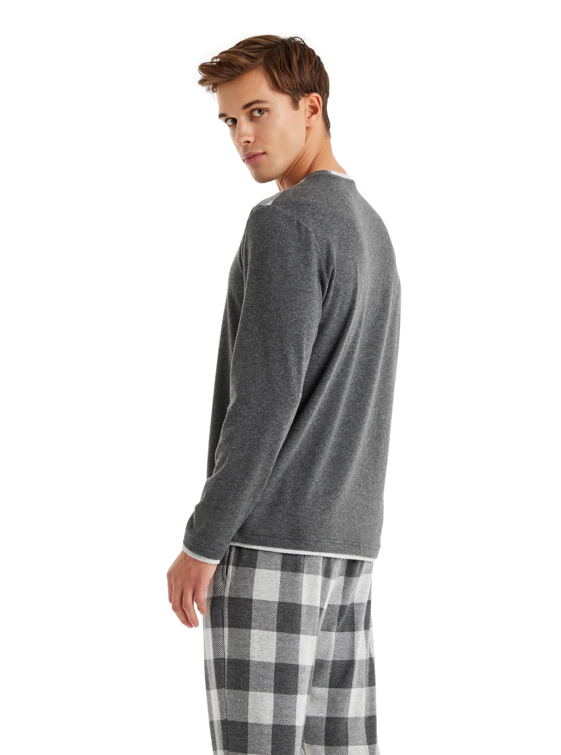 325760Erkek Uzun Kol Thermal Antrasit Pijama Takım C2T0N6O04Erkek Uzun Kol Thermal Antrasit Pijama Takım C2T0N6O04BlackspadePijama TakımıPijama TakımıBlackspadeErkek Uzun Kol Thermal Antrasit Pijama Takım C2T0N6O04