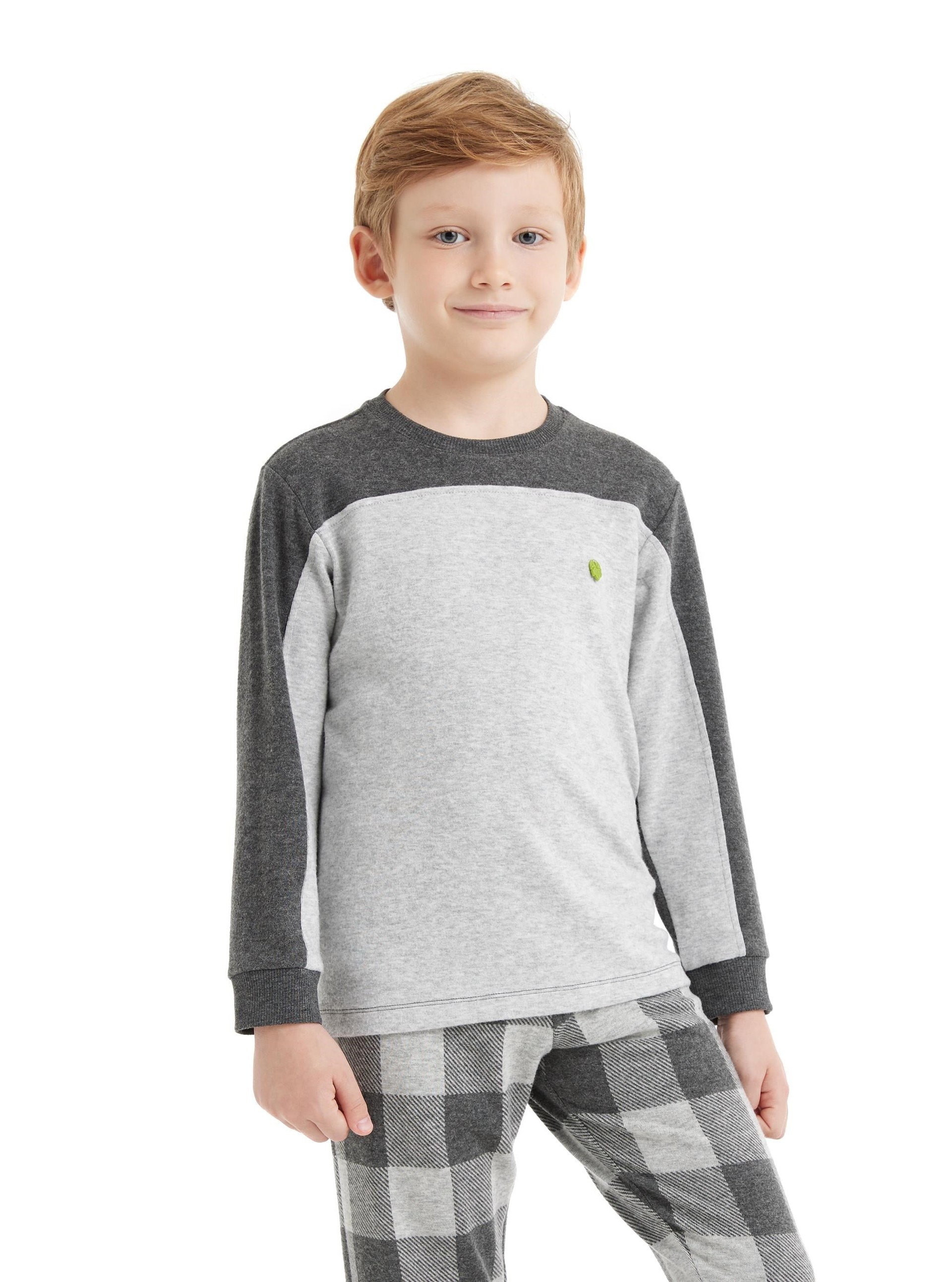 325046Erkek Çocuk Uzun Kol Gri Melanj Pijama Takımı C8T6N5O04Erkek Çocuk Uzun Kol Gri Melanj Pijama Takımı C8T6N5O04BlackspadePijamaPijamaBlackspadeErkek Çocuk Uzun Kol Gri Melanj Pijama Takımı C8T6N5O04