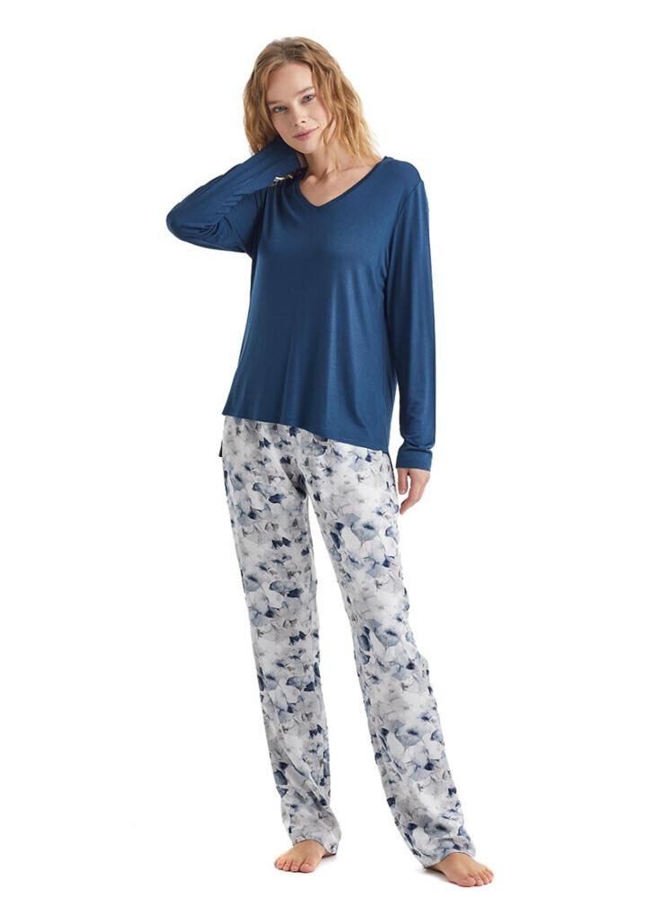 315701Kadın Uzun Kol V Yaka Lacivert Pijama & Sabahlık Takım 51224-51227Kadın Uzun Kol V Yaka Lacivert Pijama & Sabahlık Takım 51224-51227BlackspadeSabahlık - Pijama TakımSabahlık - Pijama TakımBlackspadeKadın Uzun Kol V Yaka Lacivert Pijama & Sabahlık Takım 51224-51227