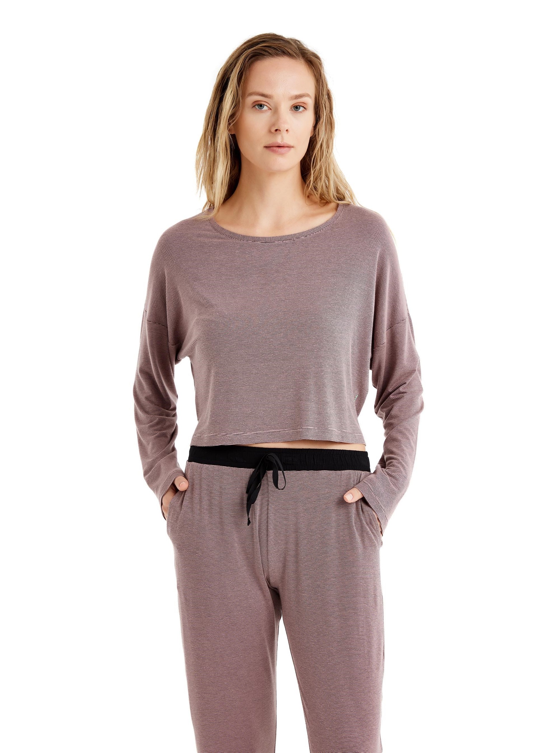 325010Kadın Uzun Kol Pembe Viskoz Pijama Takım C8T7N4O06Kadın Uzun Kol Pembe Viskoz Pijama Takım C8T7N4O06BlackspadeUzun Kol PijamaUzun Kol PijamaBlackspadeKadın Uzun Kol Pembe Viskoz Pijama Takım C8T7N4O06