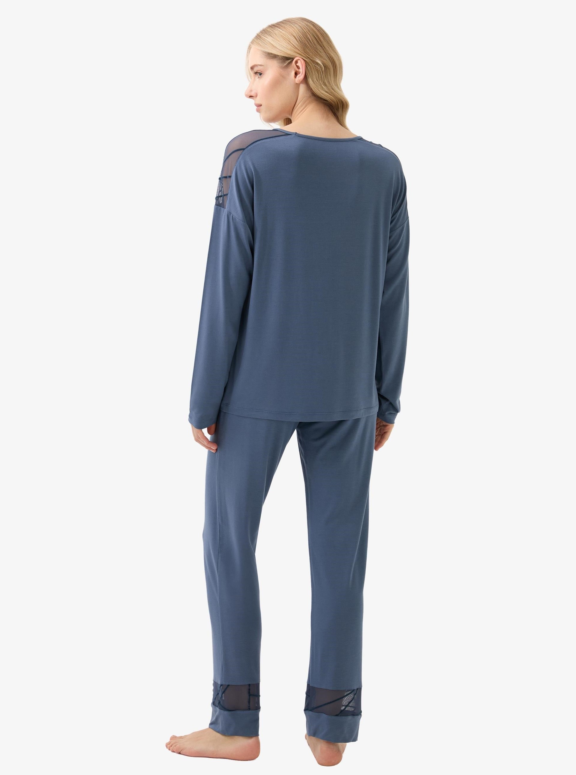 328860Kadın Uzun Kol Mavi Pijama Takımı – Tül Detaylı, Rahat Kumaş C1T3N915Uzun Kol PijamaBlackspadeKadın Uzun Kol Mavi Pijama Takımı – Tül Detaylı, Rahat Kumaş C1T3N915