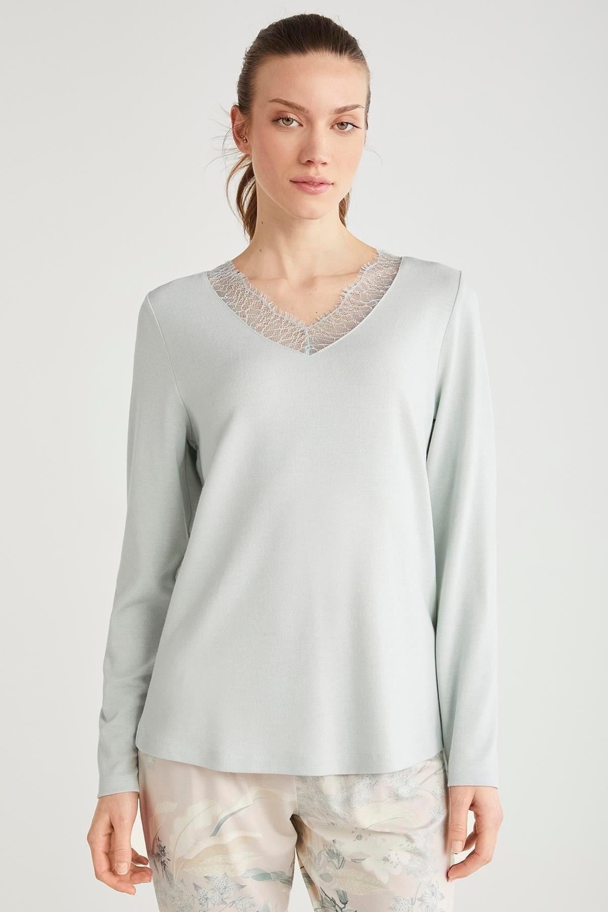 325611Kadın Uzun Kol V Yaka Yeşil Pijama Takım C7T1N6O2cotonhause.com.tr Online Alışveriş - Sezon İndirimlerini Keşfet Kadın Uzun Kol V Yaka Yeşil Pijama Takım C7T1N6O2Uzun Kol Pijamacatherine'sKadın Uzun Kol V Yaka Yeşil Pijama Takım C7T1N6O2