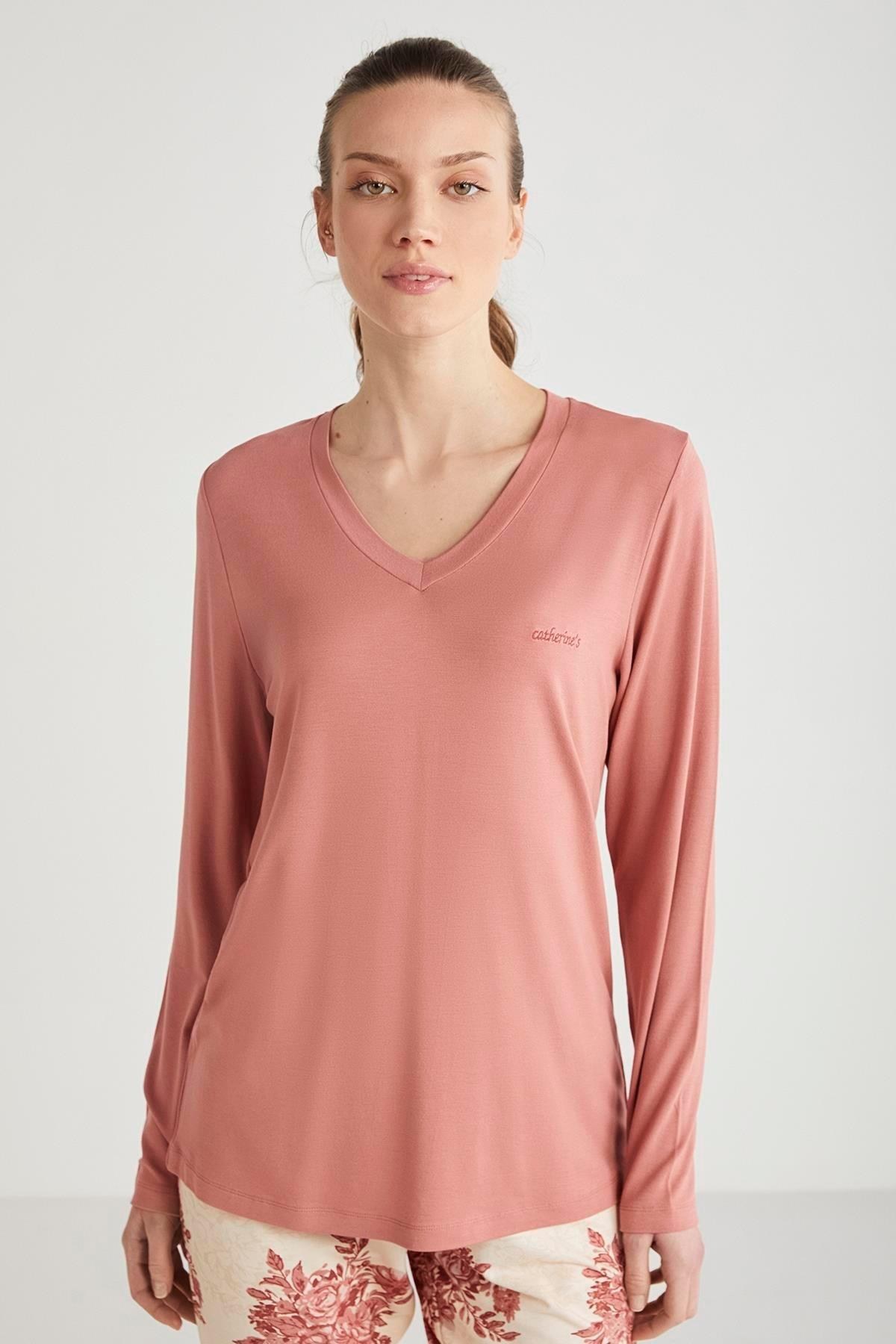 325604Kadın Uzun Kol V Yaka Gül Kurusu Pijama Takım C3T0N6O2cotonhause.com.tr Online Alışveriş - Sezon İndirimlerini Keşfet Kadın Uzun Kol V Yaka Gül Kurusu Pijama Takım C3T0N6O2Uzun Kol Pijamacatherine'sKadın Uzun Kol V Yaka Gül Kurusu Pijama Takım C3T0N6O2