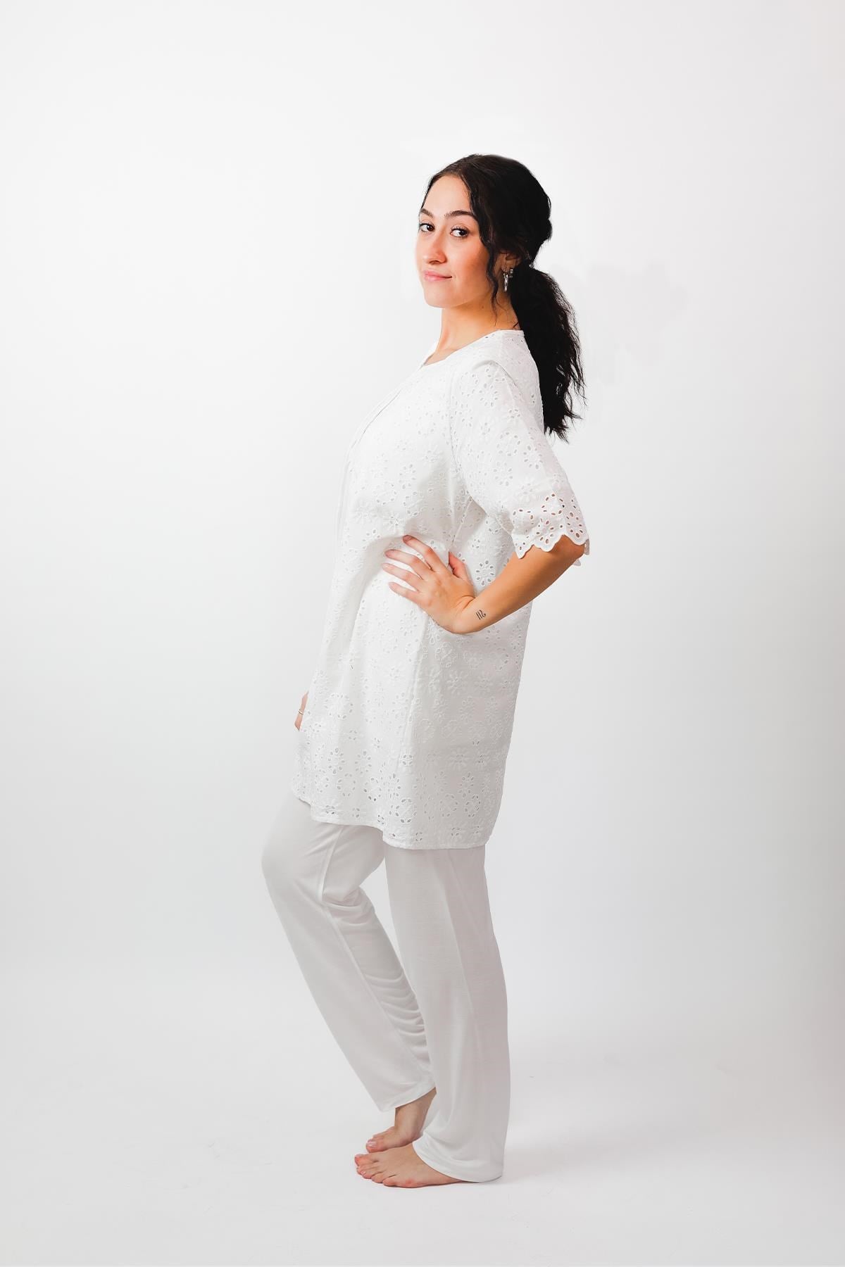 323865Lohusa Sabahlık Pijama Takımı - Fistolu Doğal Kumaş Yumuşacık %100 Pamuk 24570cotonhause.com.tr Online Alışveriş - Sezon İndirimlerini Keşfet Lohusa Sabahlık Pijama Takımı - Fistolu Doğal Kumaş Yumuşacık %100 Pamuk 245703'lü Takım ModellericotonhauseLohusa Sabahlık Pijama Takımı - Fistolu Doğal Kumaş Yumuşacık %100 Pamuk 24570