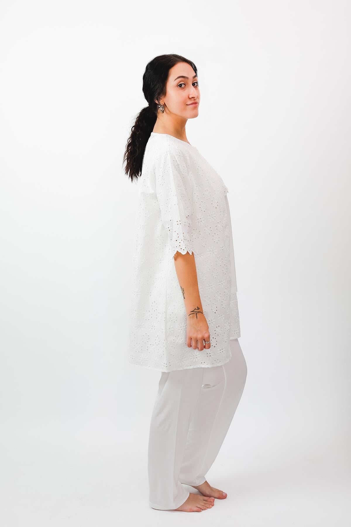 323865Lohusa Sabahlık Pijama Takımı - Fistolu Doğal Kumaş Yumuşacık %100 Pamuk 24570cotonhause.com.tr Online Alışveriş - Sezon İndirimlerini Keşfet Lohusa Sabahlık Pijama Takımı - Fistolu Doğal Kumaş Yumuşacık %100 Pamuk 245703'lü Takım ModellericotonhauseLohusa Sabahlık Pijama Takımı - Fistolu Doğal Kumaş Yumuşacık %100 Pamuk 24570