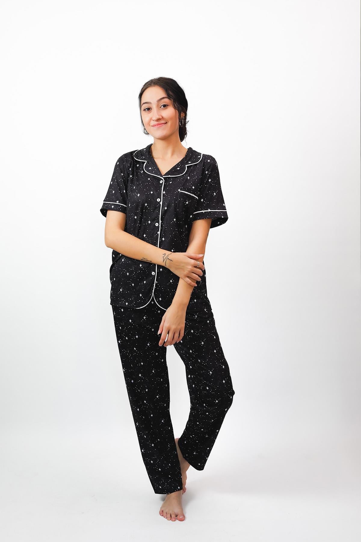 323864Nena Collection %100 Pamuk Düğmeli Kısa Kollu Pijama Takımı - Siyah Yıldız Desenli Rahat ve Esnek Tasarım 24586Nena Collection %100 Pamuk Düğmeli Kısa Kollu Pijama Takımı - Siyah Yıldız Desenli Rahat ve Esnek Tasarım 24586Kısa Kol / Askılı PijamacotonhauseKısa Kol / Askılı PijamacotonhauseNena Collection %100 Pamuk Düğmeli Kısa Kollu Pijama Takımı - Siyah Yıldız Desenli Rahat ve Esnek Tasarım 24586