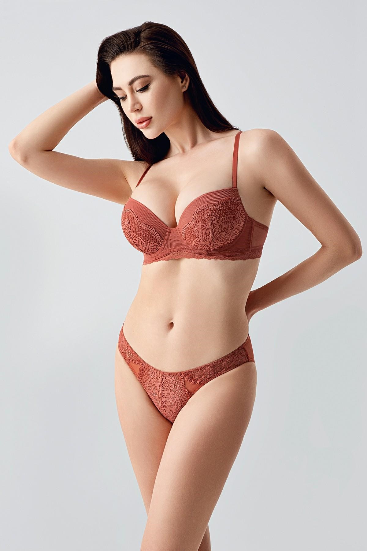 330003Kadın Destekli Push-Up Kiremit Sütyen Takım – Dantelli, Şık İç Giyim Set C7T6N1433Sütyen TakımcotonhauseKadın Destekli Push-Up Kiremit Sütyen Takım – Dantelli, Şık İç Giyim Set C7T6N1433