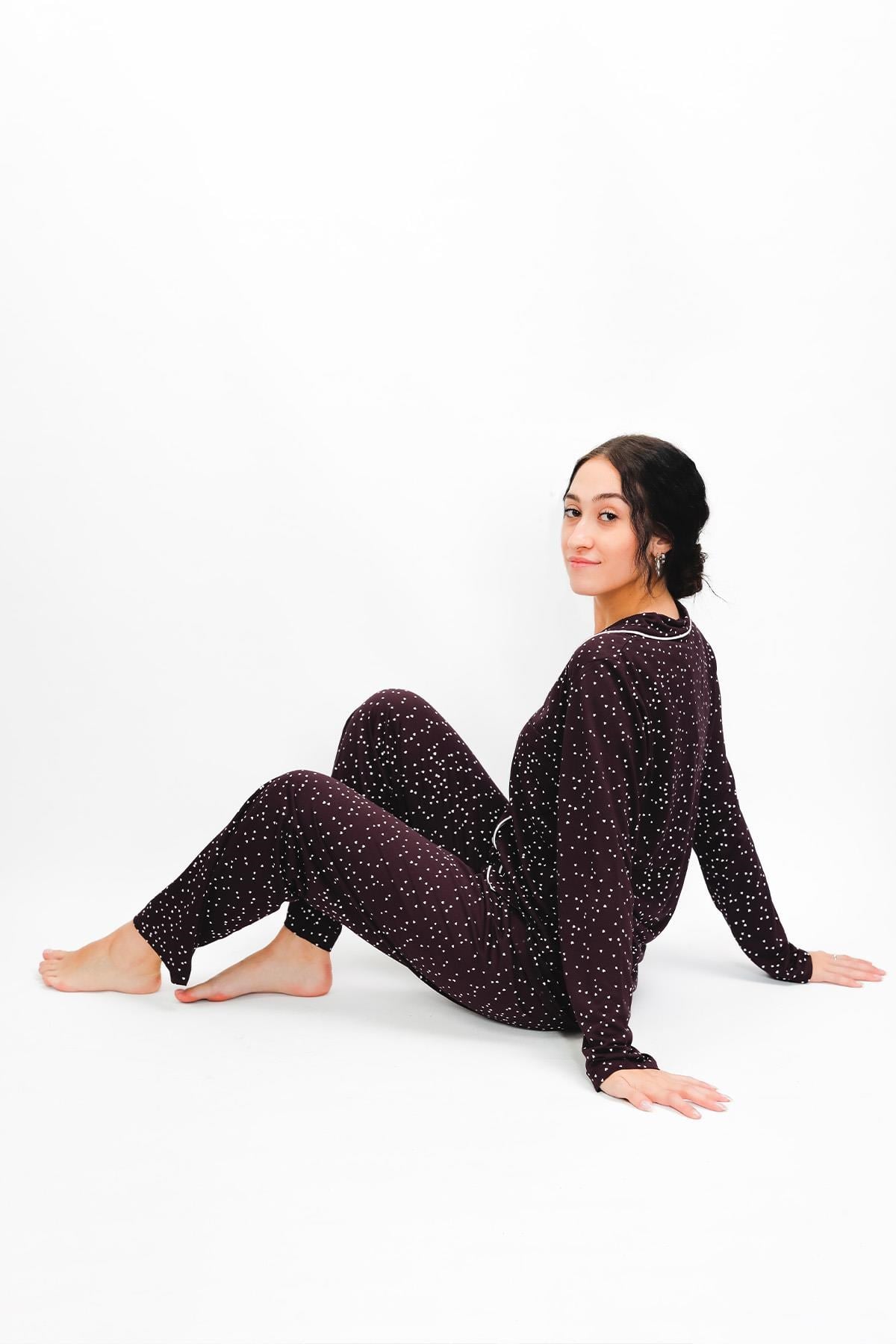 323855Kadın %100 Pamuk Yumuşak Organik Düğmeli Pijama Takımı - Mevsimlik Rahat Şık Tasarım 24658Kadın %100 Pamuk Yumuşak Organik Düğmeli Pijama Takımı - Mevsimlik Rahat Şık Tasarım 24658Uzun Kol PijamacotonhauseUzun Kol PijamacotonhauseKadın %100 Pamuk Yumuşak Organik Düğmeli Pijama Takımı - Mevsimlik Rahat Şık Tasarım 24658
