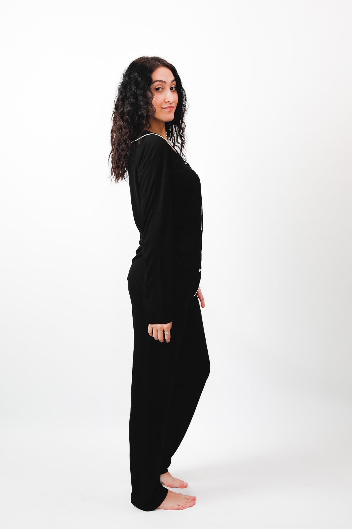 323872Kadın Uzun Kol Önden Düğme Gömlek Yaka Siyah Pijama Takımı 14496Kadın Uzun Kol Önden Düğme Gömlek Yaka Siyah Pijama Takımı 14496Uzun Kol PijamacotonhauseUzun Kol PijamacotonhauseKadın Uzun Kol Önden Düğme Gömlek Yaka Siyah Pijama Takımı 14496