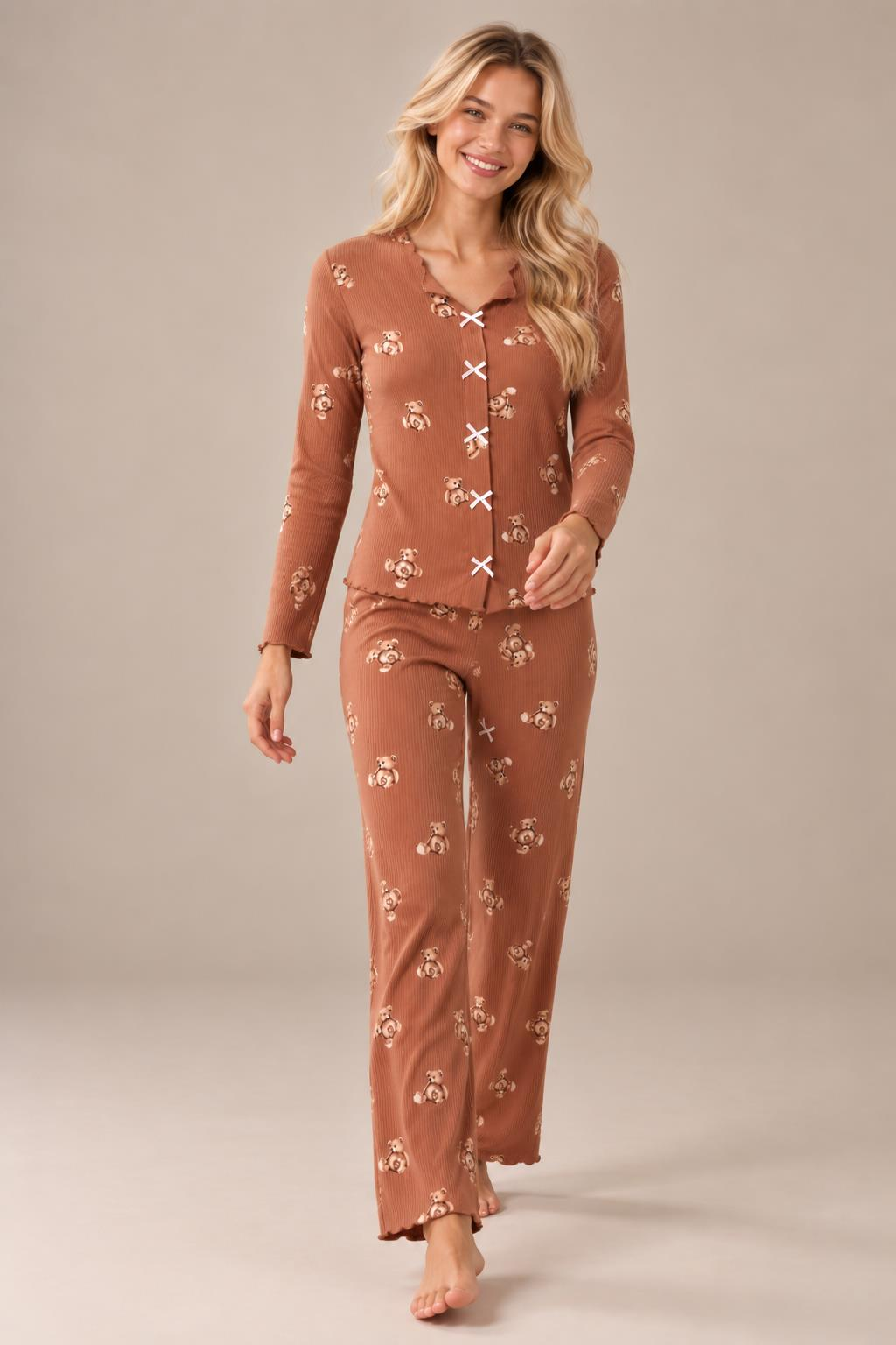 333543Kadın Uzun Kol Kaşkorse Fiyonklu Kahve Pijama Takımı C8T4N807Uzun Kol PijamacotonhauseKadın Uzun Kol Kaşkorse Fiyonklu Kahve Pijama Takımı C8T4N807