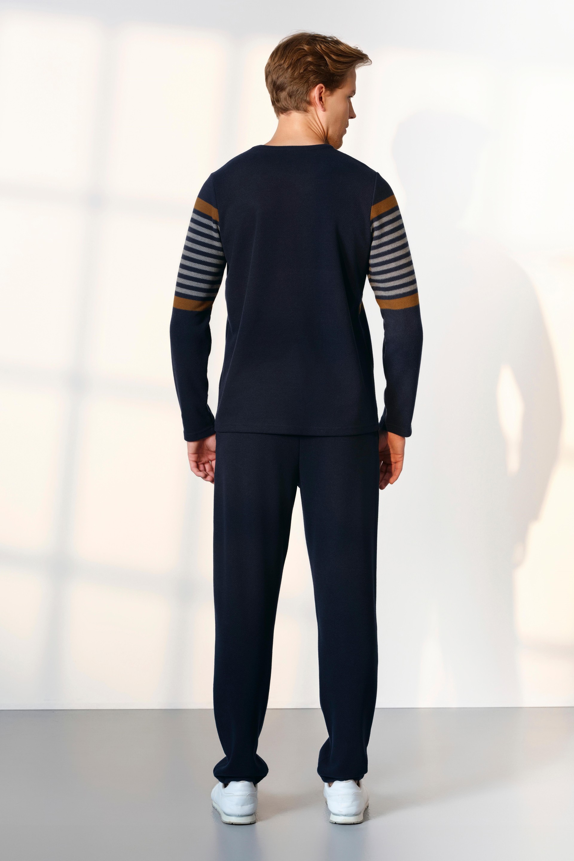 324882Erkek Uzun Kol Jakarlı Lacivert Pijama Takım C6T4N5O4Erkek Uzun Kol Jakarlı Lacivert Pijama Takım C6T4N5O4DoreansePijama TakımıPijama TakımıDoreanseErkek Uzun Kol Jakarlı Lacivert Pijama Takım C6T4N5O4