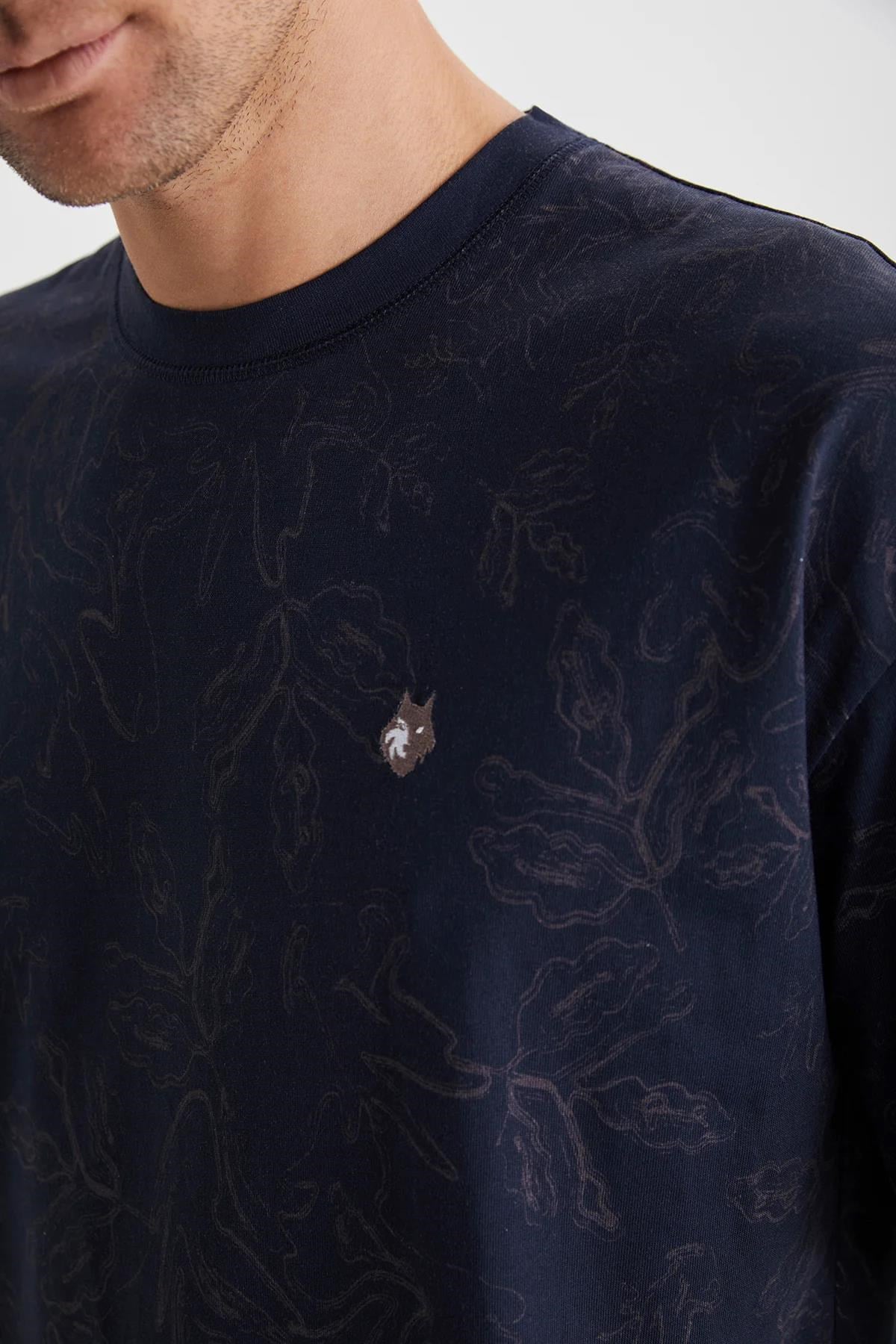 328299Erkek Yazlık Pijama Takımı – Lacivert Desenli Üst ve Şort Alt C6T0N6cotonhause.com.tr Online Alışveriş - Sezon İndirimlerini Keşfet Erkek Yazlık Pijama Takımı – Lacivert Desenli Üst ve Şort Alt C6T0N6Pijama TakımıFirst TouchErkek Yazlık Pijama Takımı – Lacivert Desenli Üst ve Şort Alt C6T0N6