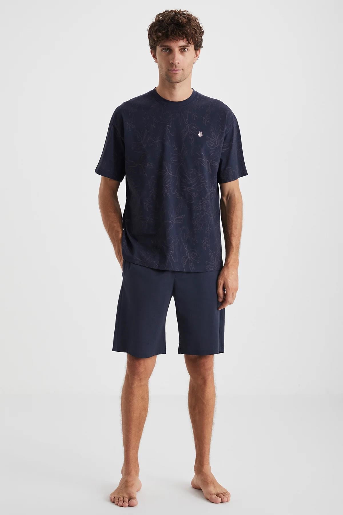 328299Erkek Yazlık Pijama Takımı – Lacivert Desenli Üst ve Şort Alt C6T0N6cotonhause.com.tr Online Alışveriş - Sezon İndirimlerini Keşfet Erkek Yazlık Pijama Takımı – Lacivert Desenli Üst ve Şort Alt C6T0N6Pijama TakımıFirst TouchErkek Yazlık Pijama Takımı – Lacivert Desenli Üst ve Şort Alt C6T0N6