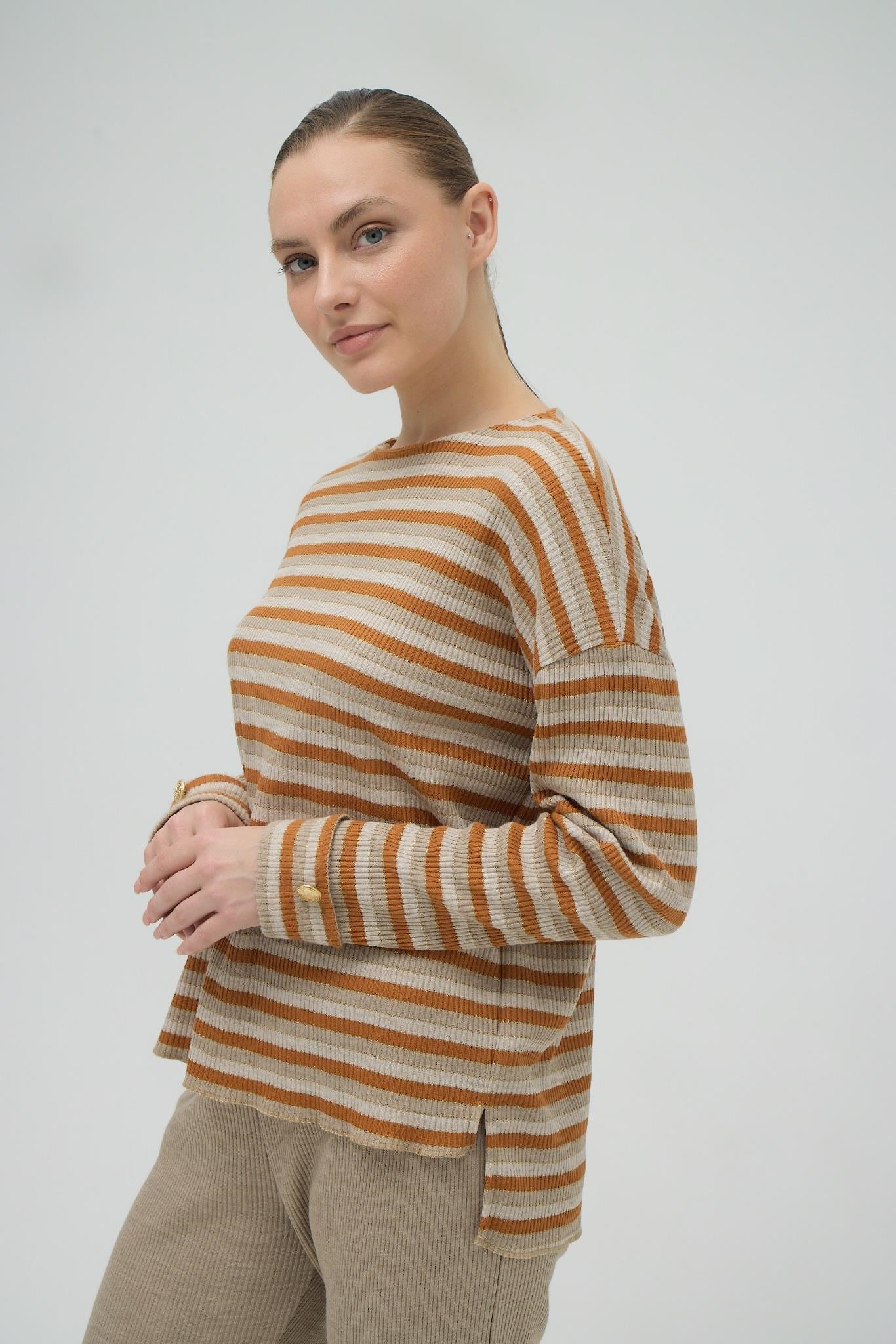 325521Kadın Uzun Kol Triko Taba Pijama Takım C9T2N2O12cotonhause.com.tr Online Alışveriş - Sezon İndirimlerini Keşfet Kadın Uzun Kol Triko Taba Pijama Takım C9T2N2O12Eşofman TakımGizzeyKadın Uzun Kol Triko Taba Pijama Takım C9T2N2O12