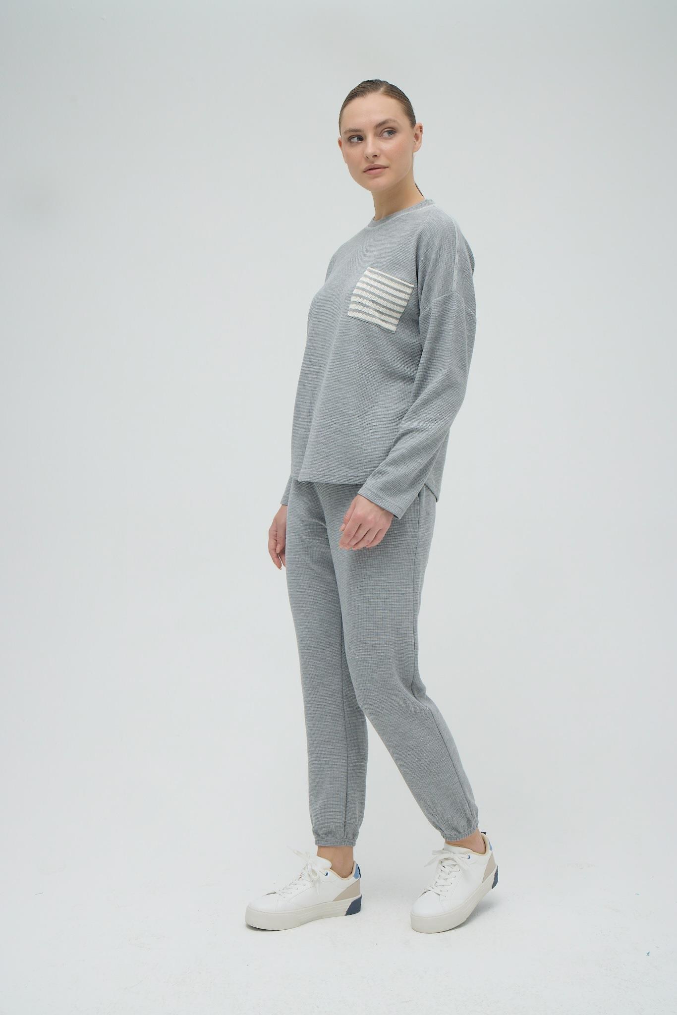 325530Kadın Uzun Kol Gri Melanj Pijama Takım C5T2N2O12cotonhause.com.tr Online Alışveriş - Sezon İndirimlerini Keşfet Kadın Uzun Kol Gri Melanj Pijama Takım C5T2N2O12Eşofman TakımGizzeyKadın Uzun Kol Gri Melanj Pijama Takım C5T2N2O12