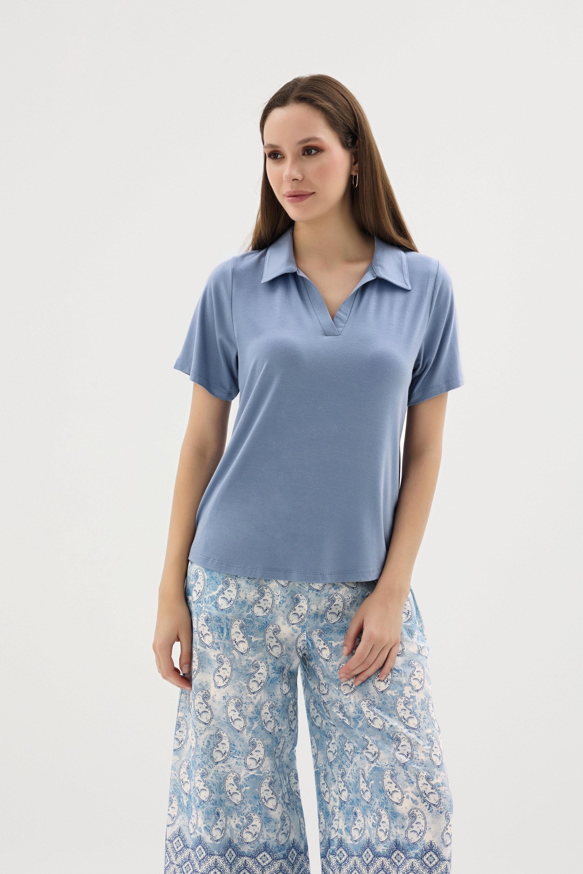 332739Kadın Kısa Kol Polo Yaka Desenli Bol Paça Pantolon Takımı C9T0N612Kısa Kol / Askılı PijamaGizzeyKadın Kısa Kol Polo Yaka Desenli Bol Paça Pantolon Takımı C9T0N612