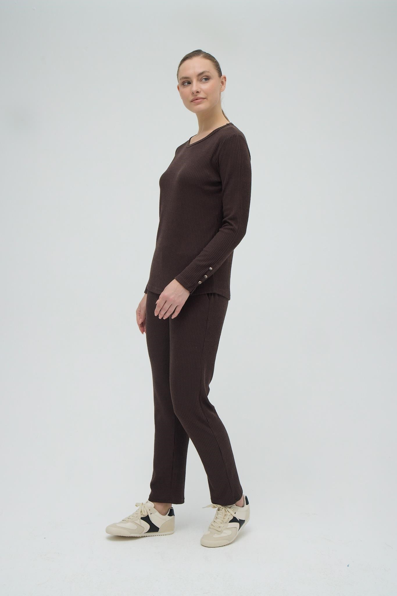 324189Kadın Uzun Kol Fitilli Kahve Pijama Takım C2T6N9O02cotonhause.com.tr Online Alışveriş - Sezon İndirimlerini Keşfet Kadın Uzun Kol Fitilli Kahve Pijama Takım C2T6N9O02Uzun Kol PijamaGizzeyKadın Uzun Kol Fitilli Kahve Pijama Takım C2T6N9O02