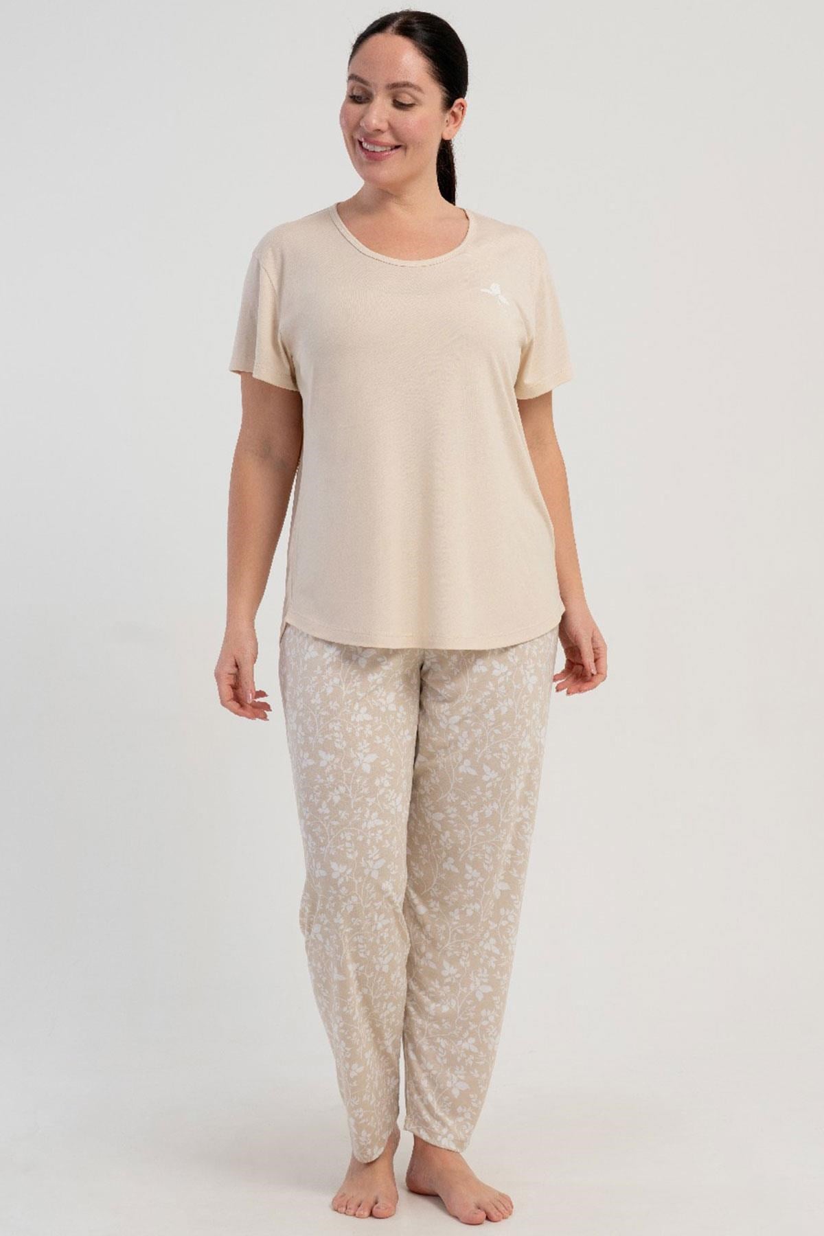 332541Kadın Büyük Beden Kısa Kollu Bej Pijama Takımı Yazlık Ev Giyimi C0T5N2215Büyük BedenkezokinoKadın Büyük Beden Kısa Kollu Bej Pijama Takımı Yazlık Ev Giyimi C0T5N2215