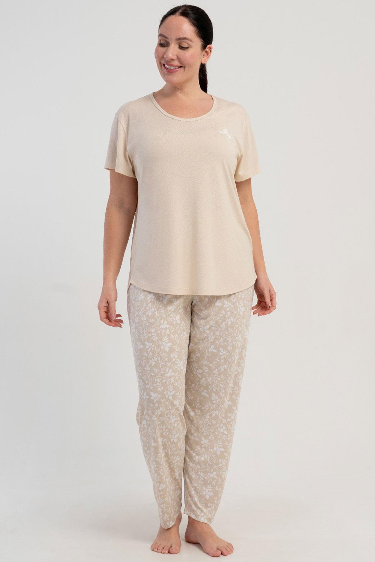 332541Kadın Büyük Beden Kısa Kollu Bej Pijama Takımı Yazlık Ev Giyimi C0T5N2215Büyük BedenkezokinoKadın Büyük Beden Kısa Kollu Bej Pijama Takımı Yazlık Ev Giyimi C0T5N2215