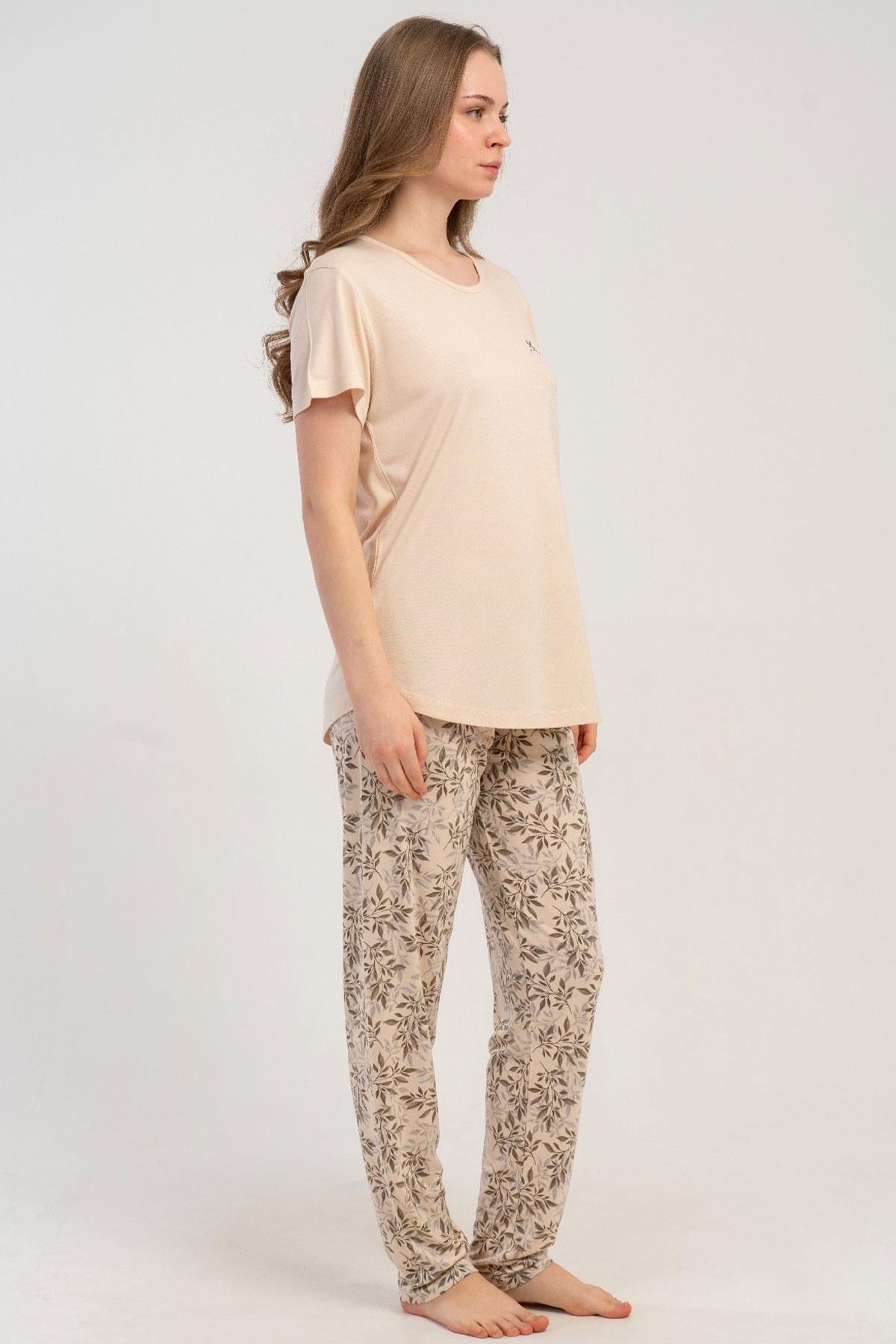 332522Kadın Kısa Kollu Krem Pijama Takımı Rahat Kesim Yazlık Ev Giyimi C9T0N2215Kısa Kol / Askılı PijamakezokinoKadın Kısa Kollu Krem Pijama Takımı Rahat Kesim Yazlık Ev Giyimi C9T0N2215