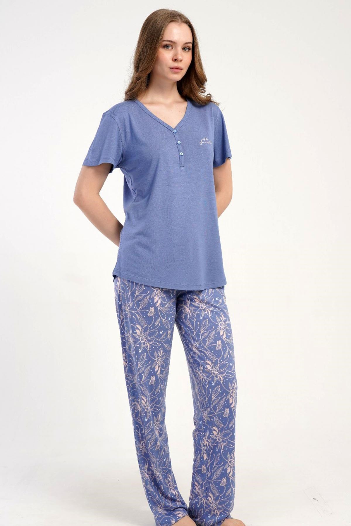 332511Kadın Kısa Kol Yarım Düğmeli Pijama Takımı Mor Yazlık Rahat Ev Giyim Takımı C4T7N1215Kısa Kol / Askılı PijamakezokinoKadın Kısa Kol Yarım Düğmeli Pijama Takımı Mor Yazlık Rahat Ev Giyim Takımı C4T7N1215