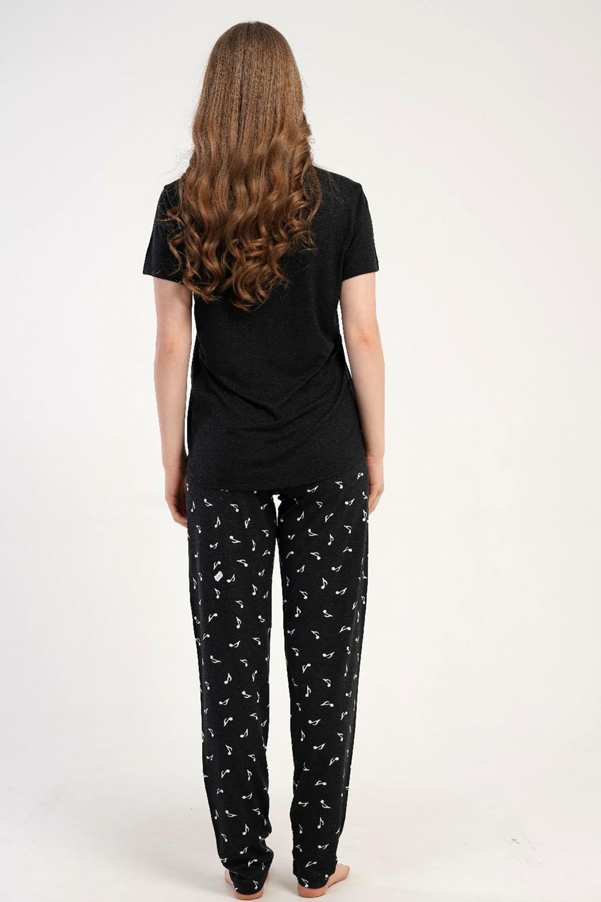 332642Kadın Kısa Kollu Siyah Pijama Takımı C8T8N2215Kısa Kol / Askılı PijamakezokinoKadın Kısa Kollu Siyah Pijama Takımı C8T8N2215