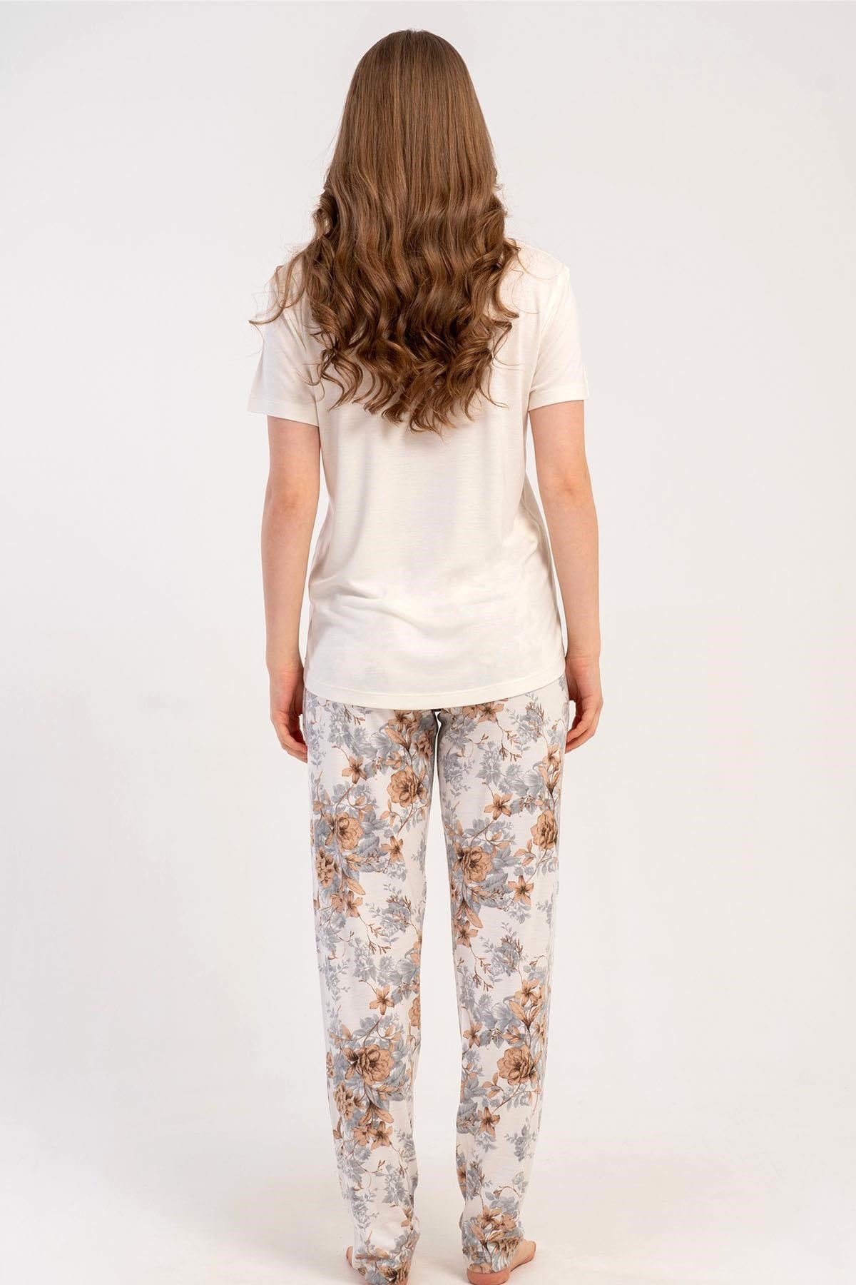 333177Kadın Kısa Kol Yarım Düğmeli Ekru Pijama Takımı C0T9N1215Kısa Kol / Askılı PijamakezokinoKadın Kısa Kol Yarım Düğmeli Ekru Pijama Takımı C0T9N1215