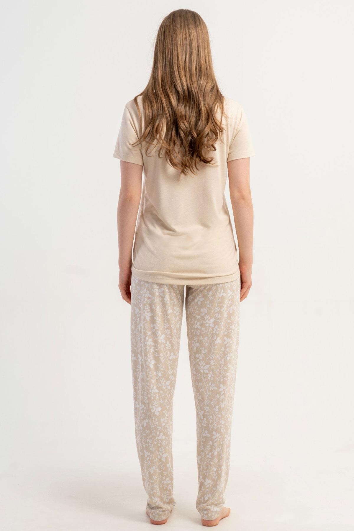 332513Kadın Kısa Kol Bej Pijama Takımı Rahat Kesim Yazlık Ev Giyim Takımı C1T8N1215Kısa Kol / Askılı PijamakezokinoKadın Kısa Kol Bej Pijama Takımı Rahat Kesim Yazlık Ev Giyim Takımı C1T8N1215