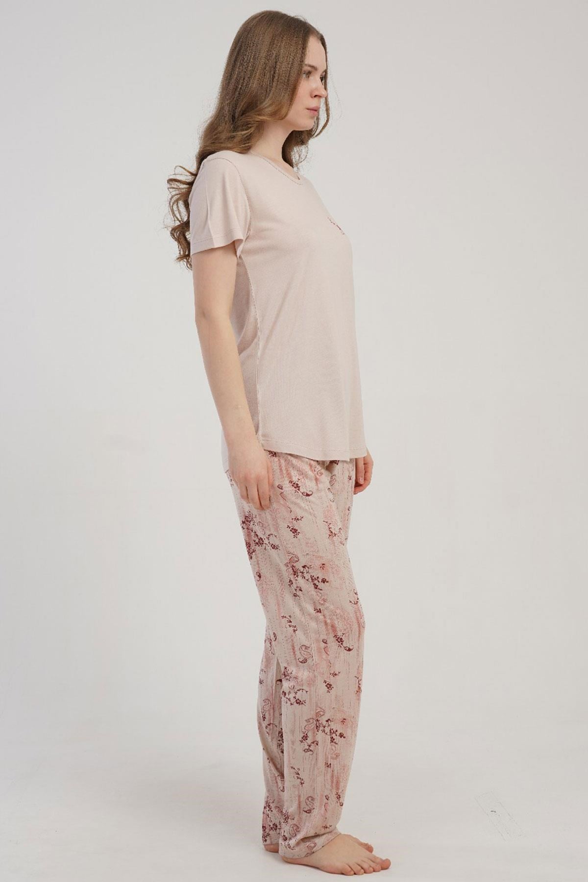 332538Kadın Kısa Kollu Pembe Pijama Takımı Rahat Kesim Yazlık Ev Giyimi C5T4N2215Kısa Kol / Askılı PijamakezokinoKadın Kısa Kollu Pembe Pijama Takımı Rahat Kesim Yazlık Ev Giyimi C5T4N2215