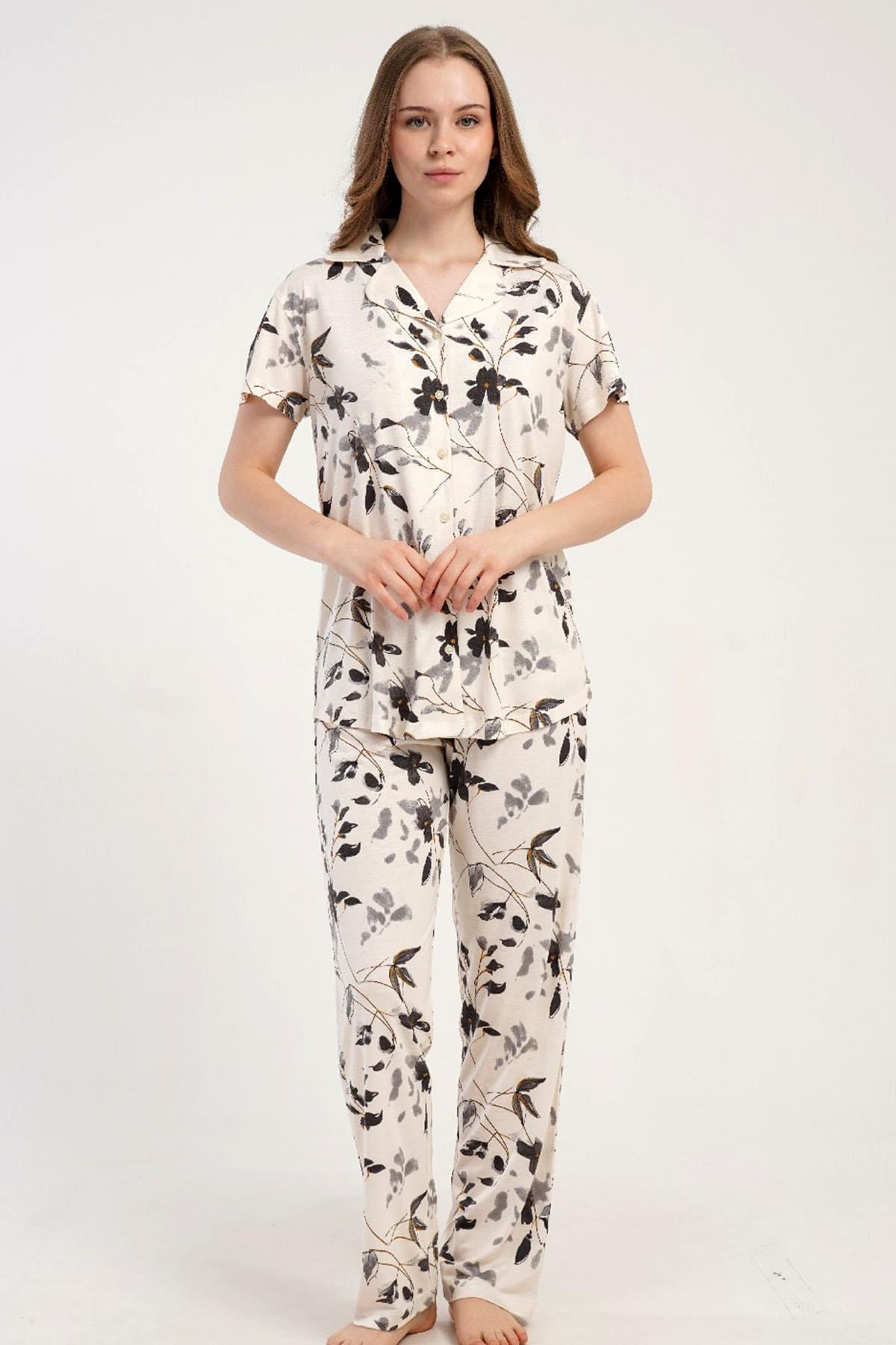 333190Kadın Önden Düğmeli Kısa Kol Ekru Pijama Takımı C4T2N2215Kısa Kol / Askılı PijamakezokinoKadın Önden Düğmeli Kısa Kol Ekru Pijama Takımı C4T2N2215