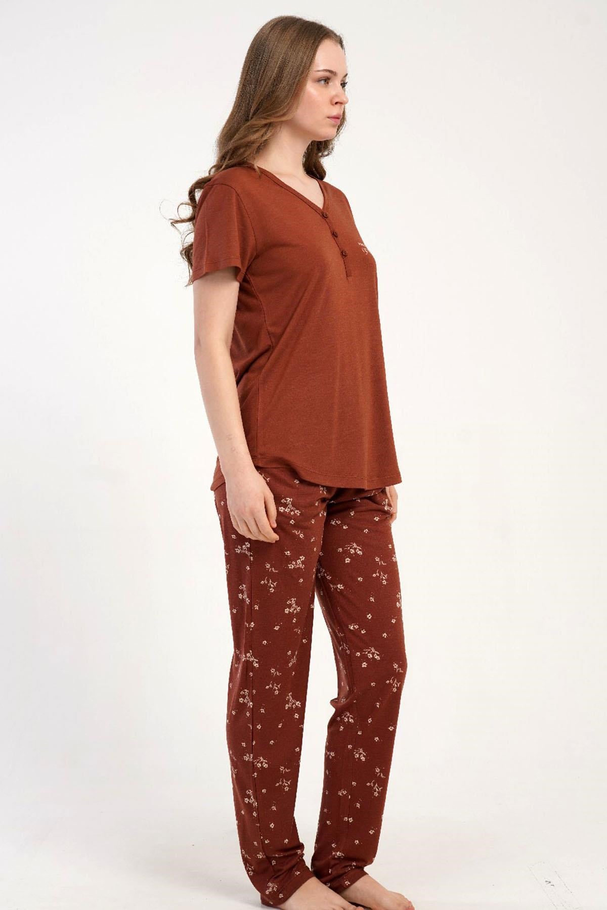 332535Kadın Yarım Düğmeli Kısa Kollu Kiremit Pijama Takımı Rahat Kesim Yazlık Ev Giyimi C2T4N2215Kısa Kol / Askılı PijamakezokinoKadın Yarım Düğmeli Kısa Kollu Kiremit Pijama Takımı Rahat Kesim Yazlık Ev Giyimi C2T4N2215