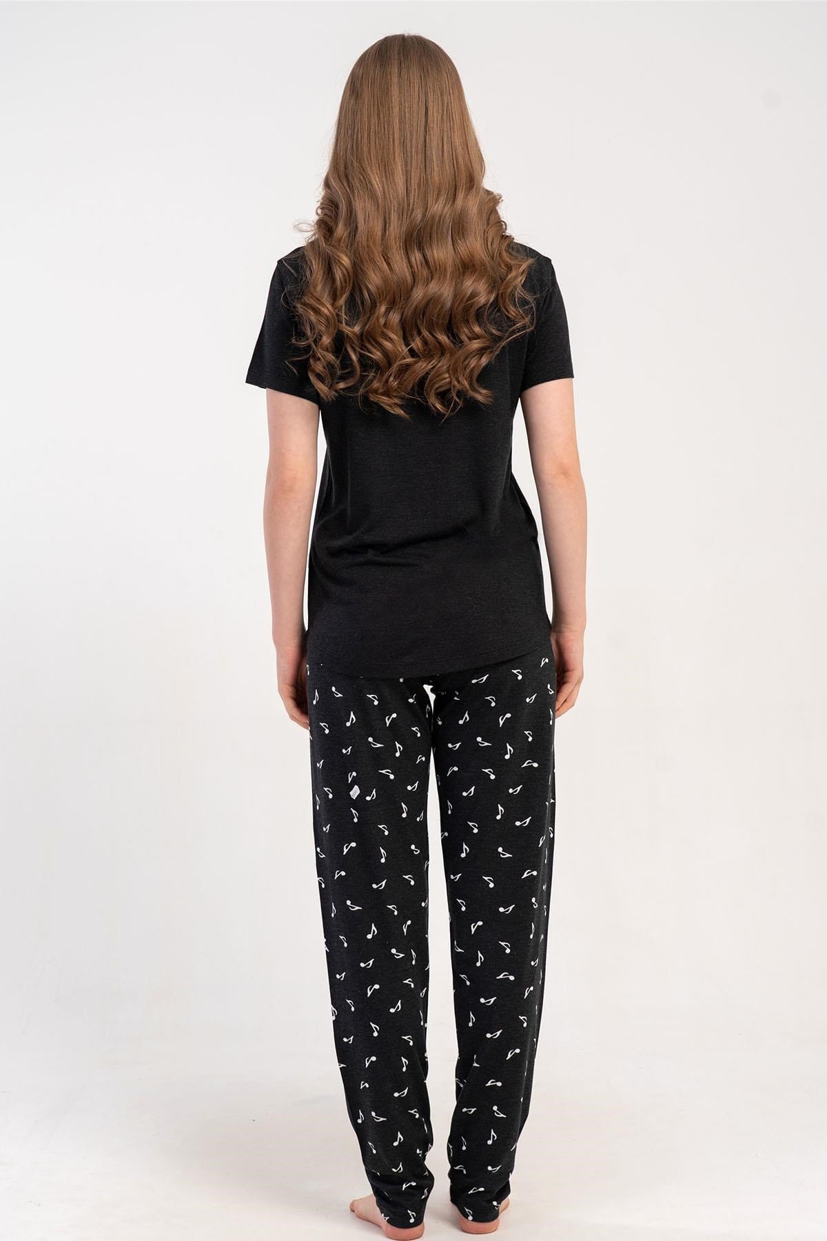332643Kadın Yarım Düğmeli Kısa Kollu Siyah Pijama Takımı C9T8N2215Kısa Kol / Askılı PijamakezokinoKadın Yarım Düğmeli Kısa Kollu Siyah Pijama Takımı C9T8N2215