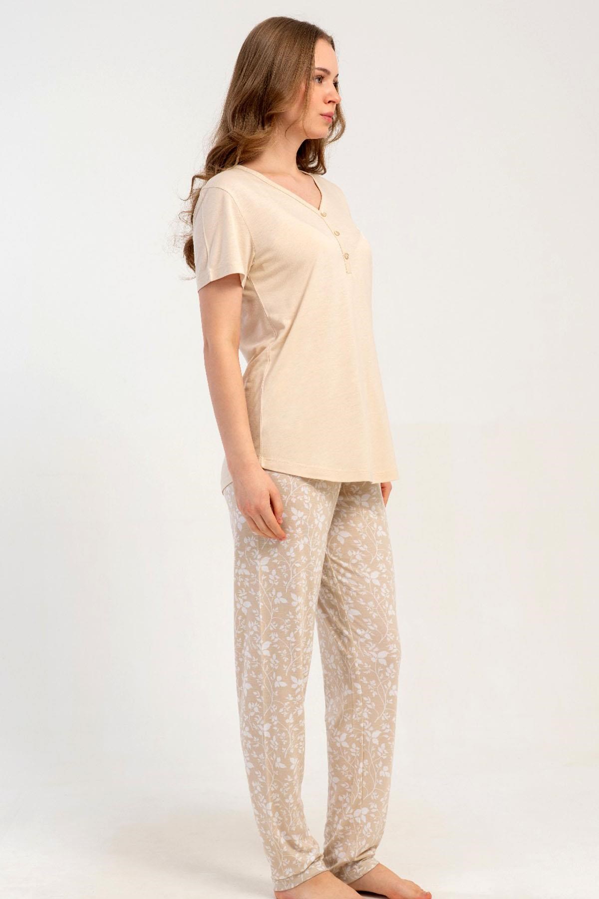 333215Kadın Yarım Düğmeli Kısa Kol Bej Pijama Takımı C2T8N1215Kısa Kol / Askılı PijamakezokinoKadın Yarım Düğmeli Kısa Kol Bej Pijama Takımı C2T8N1215