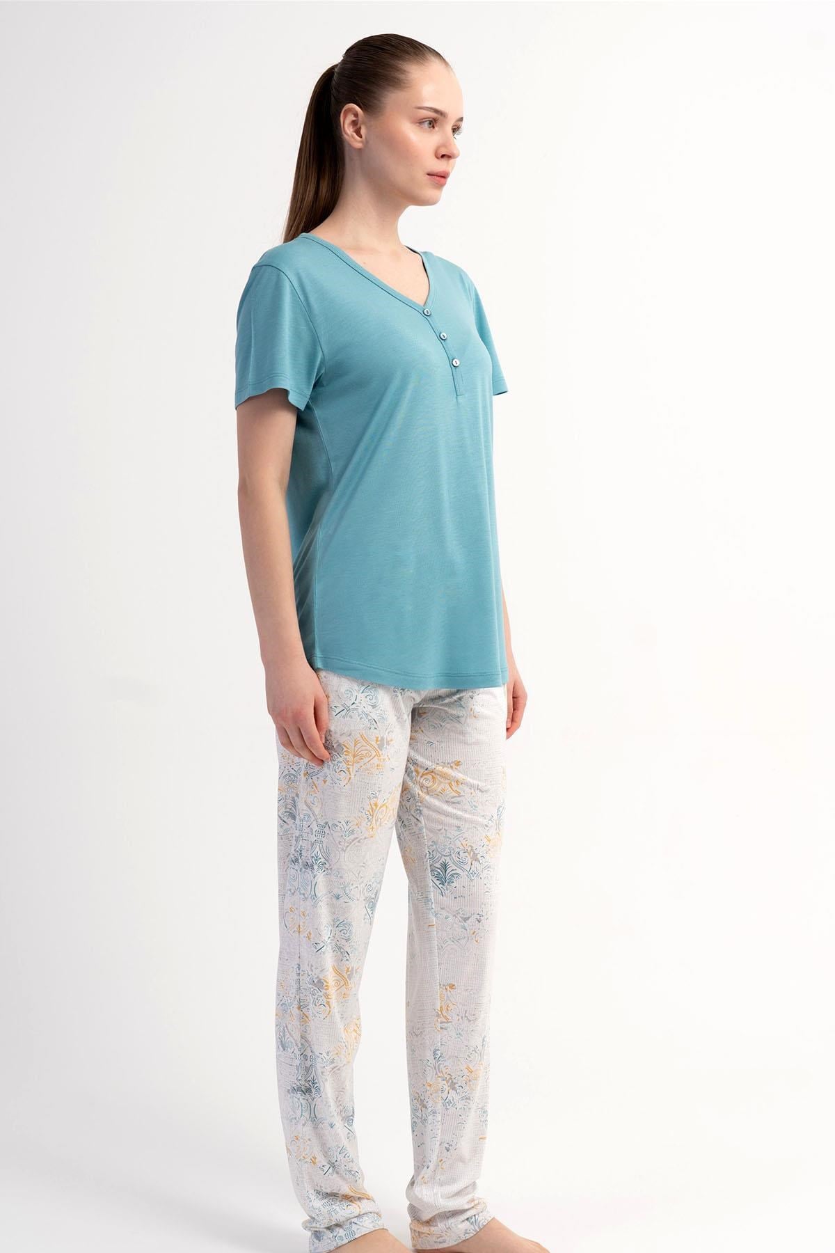 332532Kadın Yarım Düğmeli Kısa Kollu Yeşil Pijama Takımı Rahat Kesim Yazlık Ev Giyim C4T3N2215Kısa Kol / Askılı PijamakezokinoKadın Yarım Düğmeli Kısa Kollu Yeşil Pijama Takımı Rahat Kesim Yazlık Ev Giyim C4T3N2215