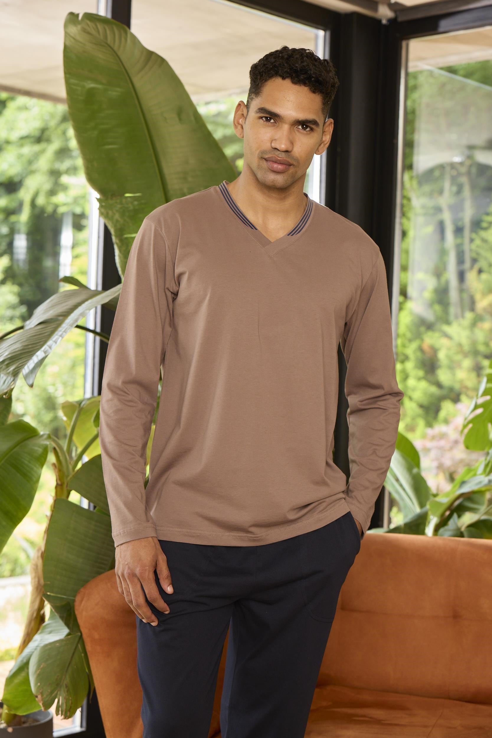 324960Erkek Uzun Kol V Yaka Kahve Pijama Takımı C3T4N2O9cotonhause.com.tr Online Alışveriş - Sezon İndirimlerini Keşfet Erkek Uzun Kol V Yaka Kahve Pijama Takımı C3T4N2O9Pijama TakımıKLYErkek Uzun Kol V Yaka Kahve Pijama Takımı C3T4N2O9
