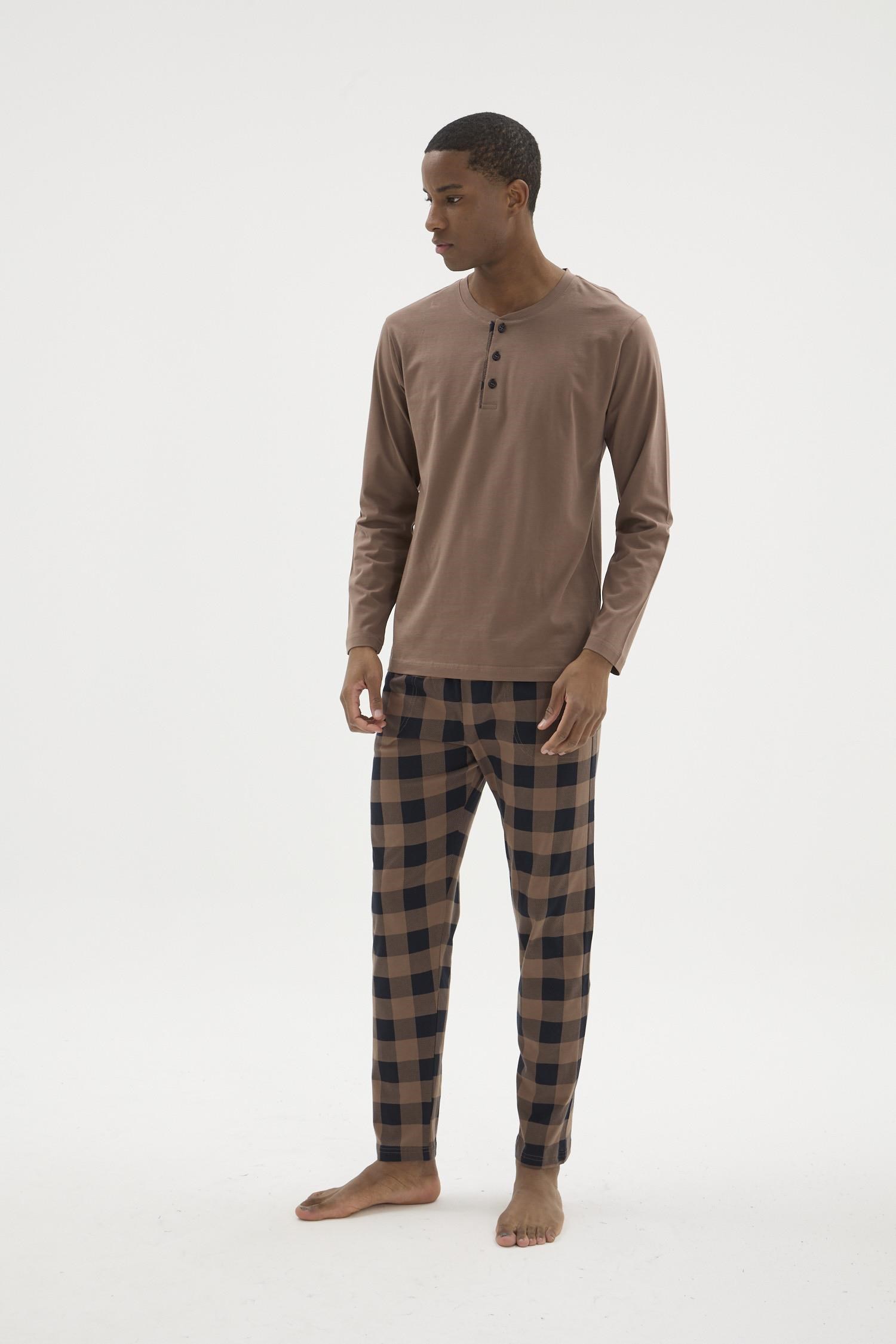 333271Erkek Kahve Uzun Kollu Düğmeli Yaka Ekose Pijama Takımı C1T2N29Pijama TakımıKLYErkek Kahve Uzun Kollu Düğmeli Yaka Ekose Pijama Takımı C1T2N29