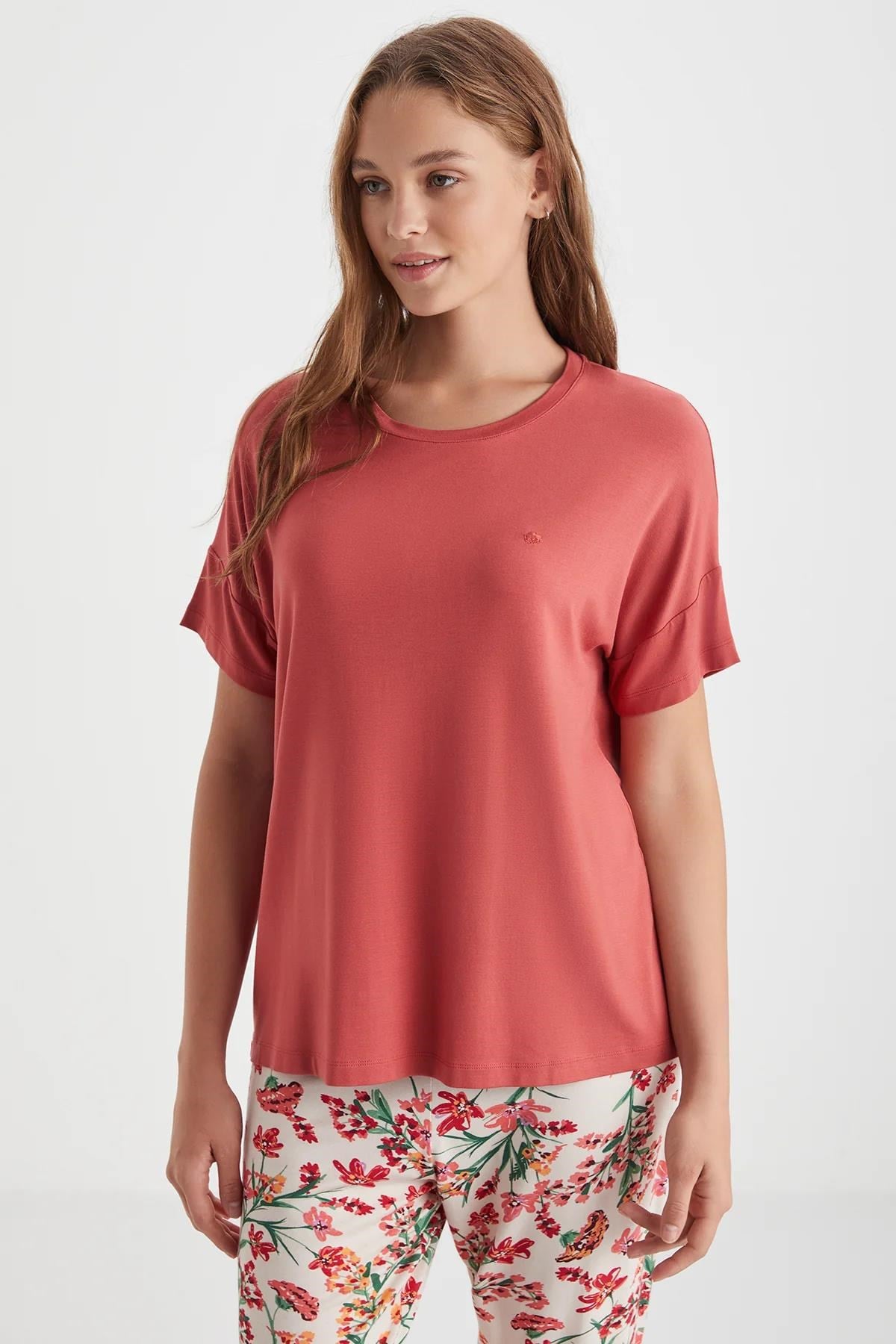 328292Kadın Yazlık Desenli Pijama Takımı – Nar Çiçeği Çiçekli Düz Paça Alt

 C6T3N89cotonhause.com.tr Online Alışveriş - Sezon İndirimlerini Keşfet Kadın Yazlık Desenli Pijama Takımı – Nar Çiçeği Çiçekli Düz Paça Alt

 C6T3N89Kısa Kol / Askılı Pijamapenye moodKadın Yazlık Desenli Pijama Takımı – Nar Çiçeği Çiçekli Düz Paça Alt

 C6T3N89