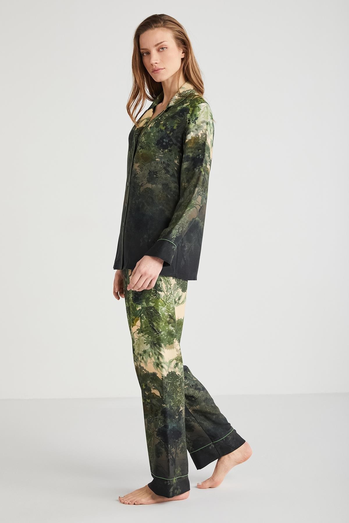 325577Kadın Uzun Kol Önden Düğmeli Yeşil  Pijama Takım C1T0N7O9cotonhause.com.tr Online Alışveriş - Sezon İndirimlerini Keşfet Kadın Uzun Kol Önden Düğmeli Yeşil  Pijama Takım C1T0N7O9Uzun Kol Pijamapenye moodKadın Uzun Kol Önden Düğmeli Yeşil  Pijama Takım C1T0N7O9