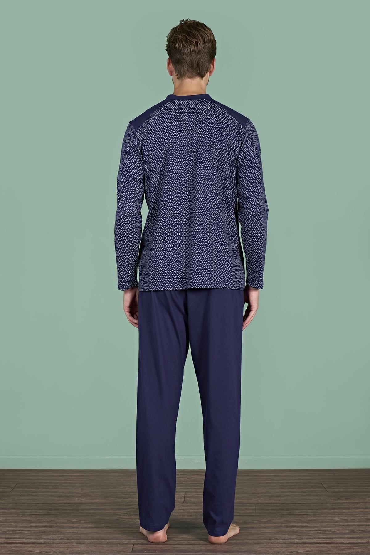 328897Erkek Lacivert Geometrik Desenli Uzun Kollu Düğmeli Yaka Pijama Takımı C3T3N91Pijama TakımıPijadoreErkek Lacivert Geometrik Desenli Uzun Kollu Düğmeli Yaka Pijama Takımı C3T3N91