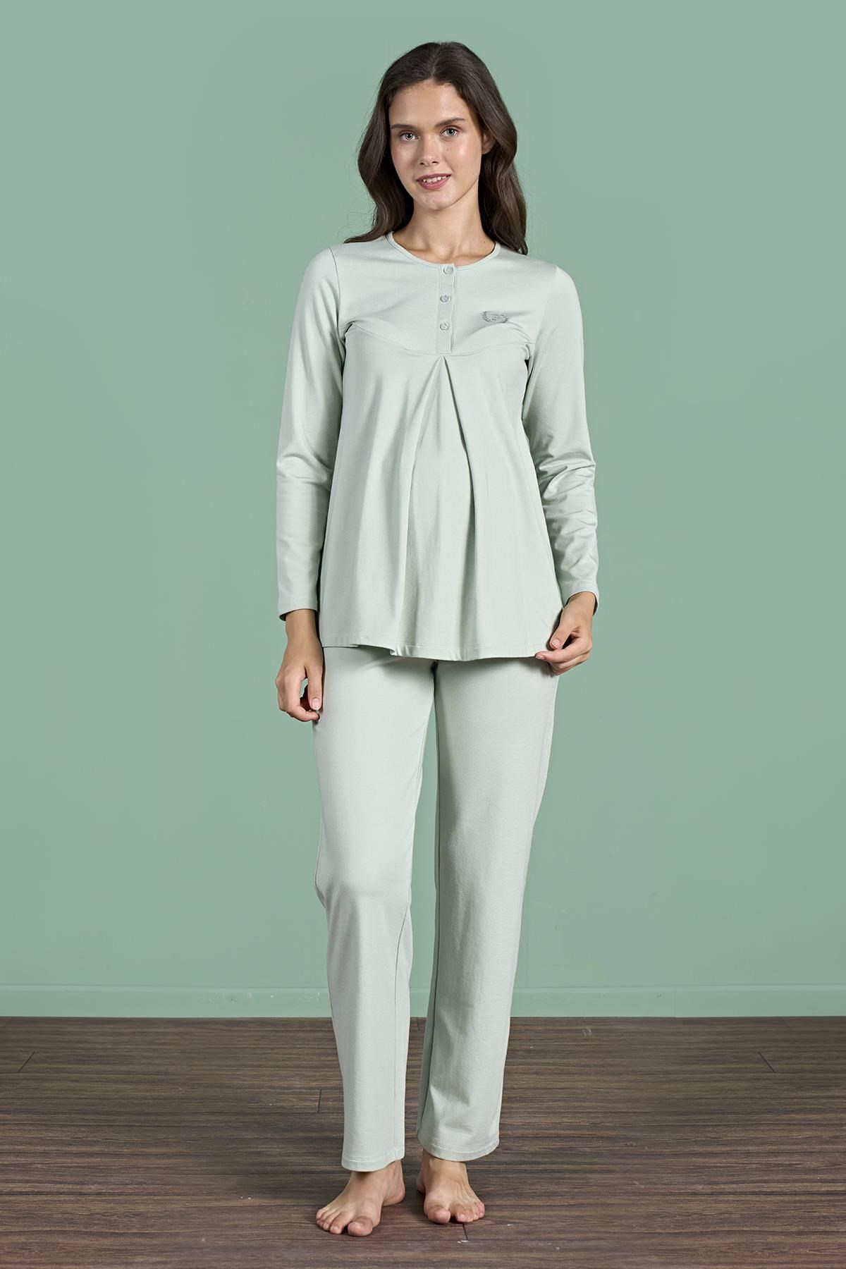 328914Kadın Yeşil Renk Yarım Düğmeli Uzun Kollu Lohusa Pijama Takımı C6T4N91Pijama TakımıPijadoreKadın Yeşil Renk Yarım Düğmeli Uzun Kollu Lohusa Pijama Takımı C6T4N91